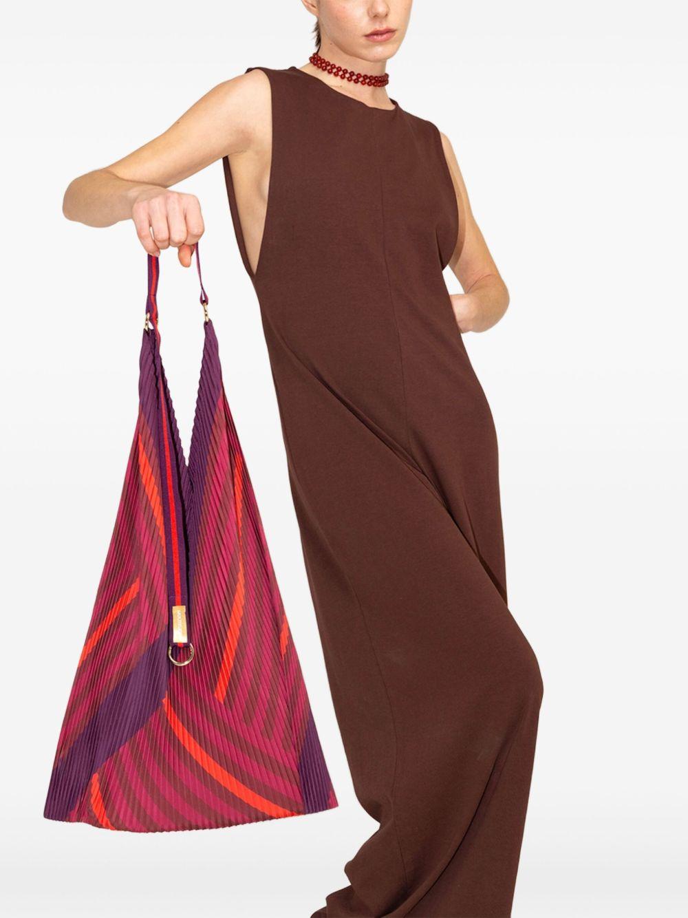 pleated striped-pattern tote bag Product Image