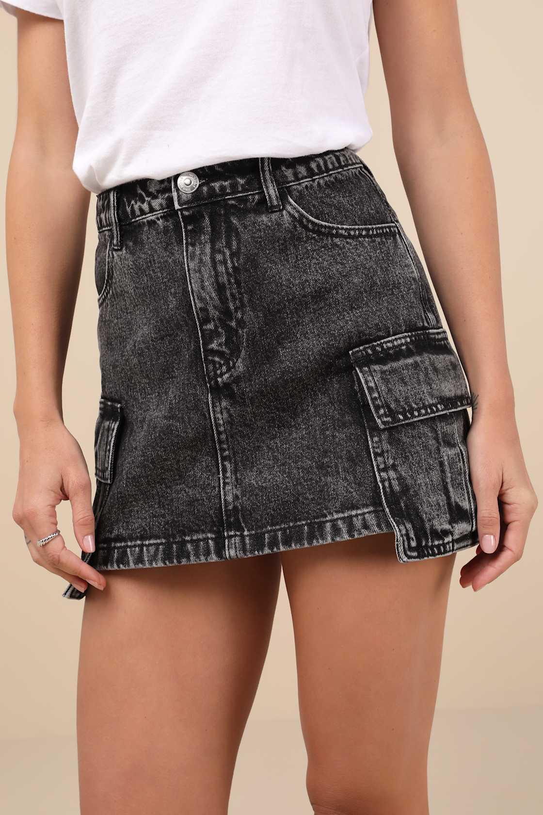 Letizia Black Acid Wash Denim Mid-Rise Cargo Mini Skirt Product Image