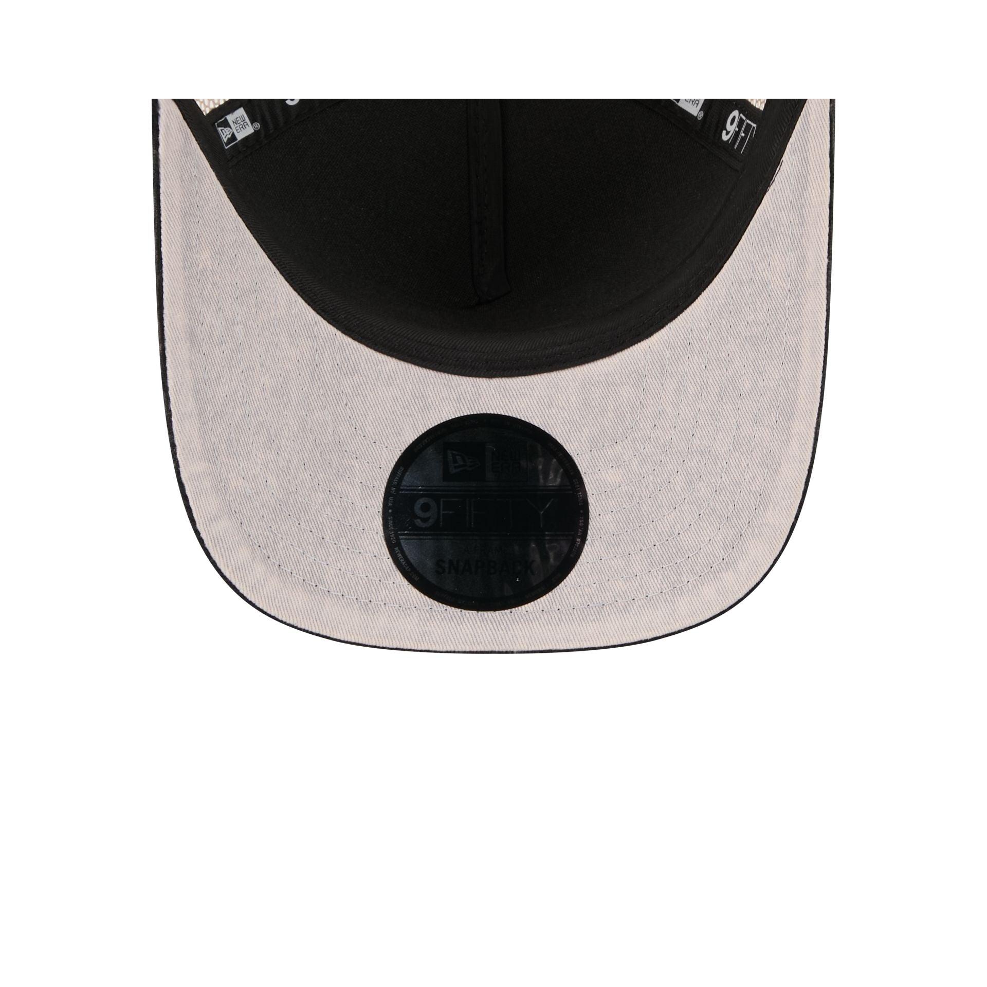 Los Angeles Kings Vintage Landscape 9FIFTY A-Frame Trucker Hat Male Product Image