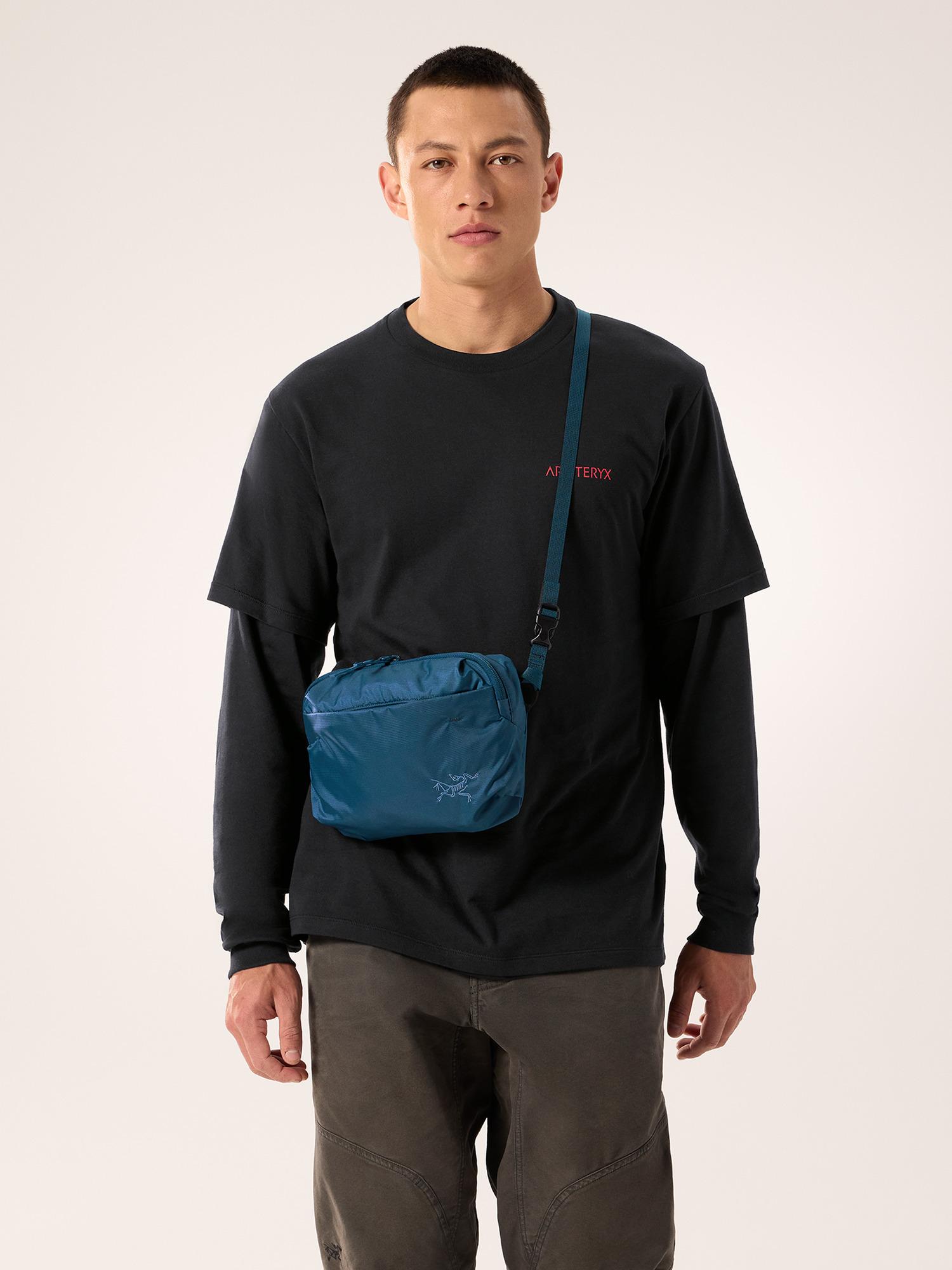 Heliad Crossbody Bag  Product Image