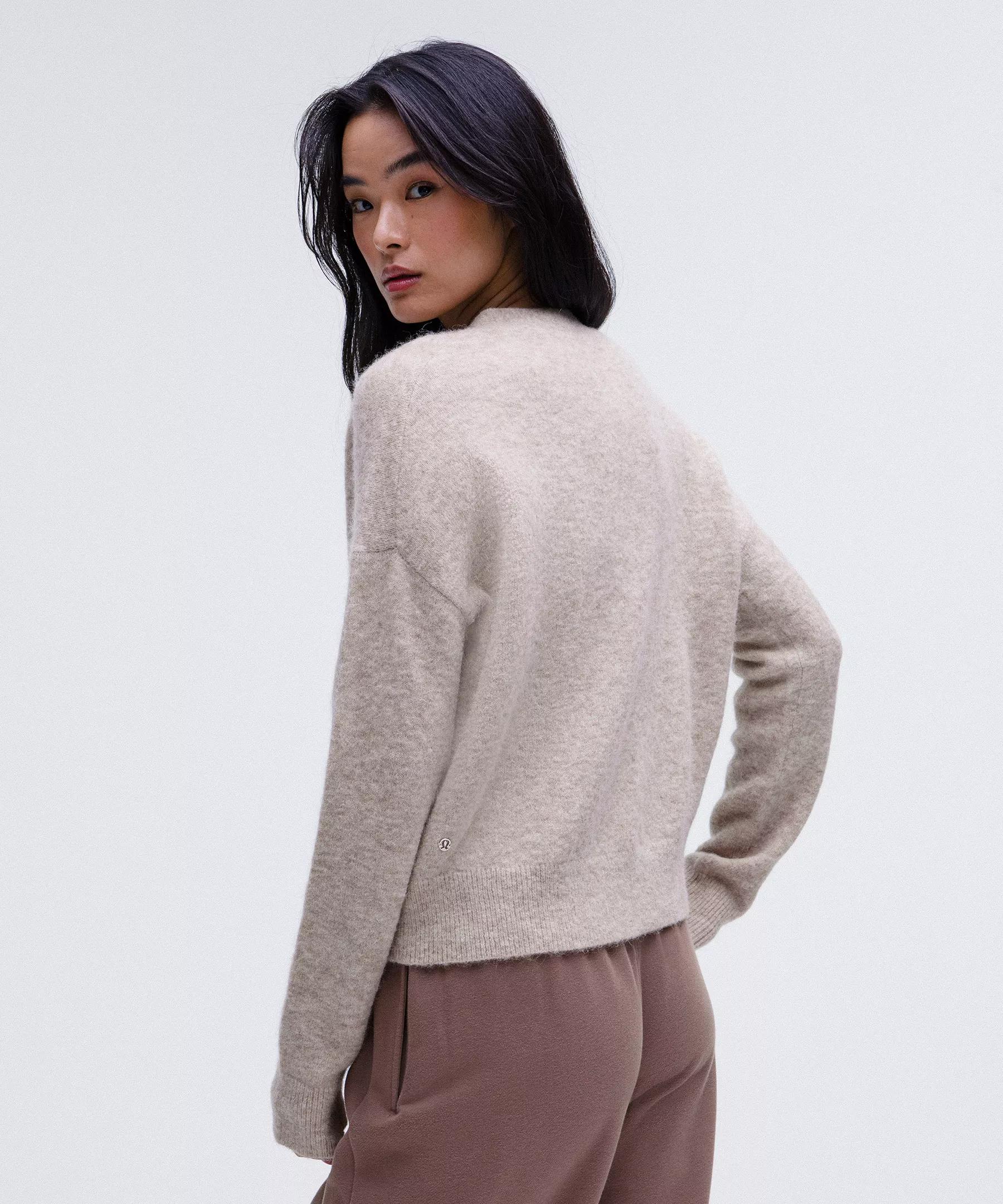 Women's Alpaca Wool-Blend Cardigan Sweater Product Image