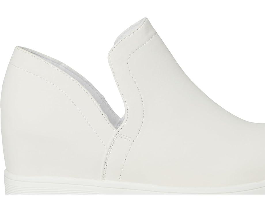 Wave Zip Slip-On Product Image