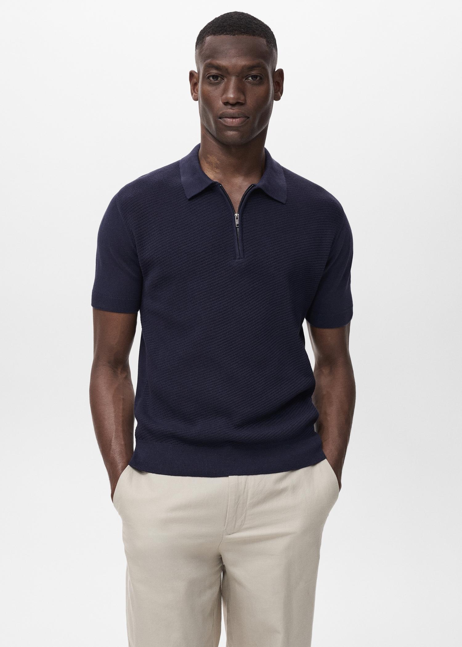 Openwork knitted polo shirt with zipper - Men | MANGO USA Product Image