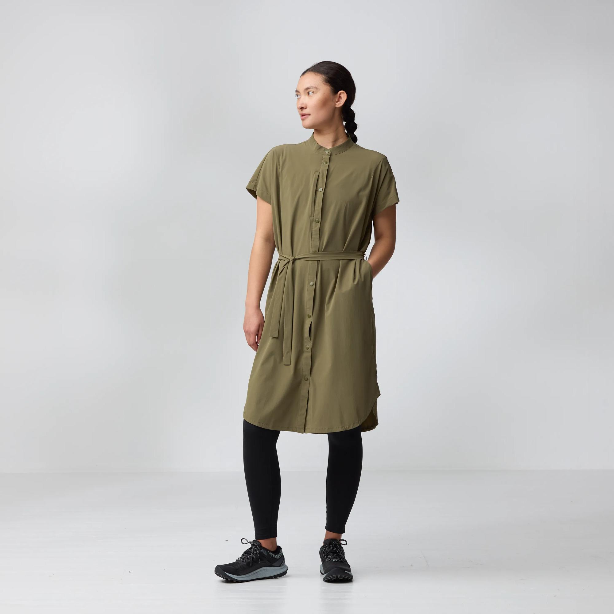 Abisko Fjäll Dress W Product Image