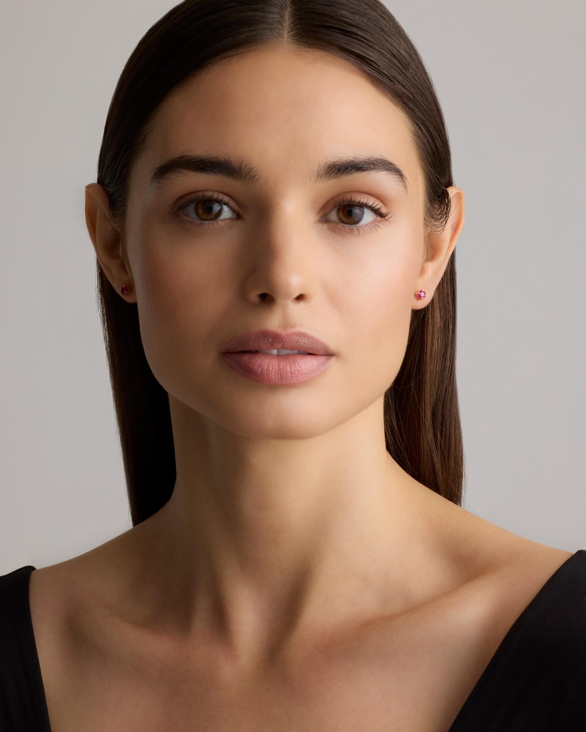 Quince | Women's 14K Gold Pave Diamond Round Studs Product Image