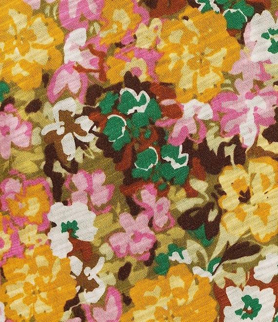 Democracy Petite Size Slub Jersey Knit Floral V-Neck Tiered Short Sleeve Top Product Image