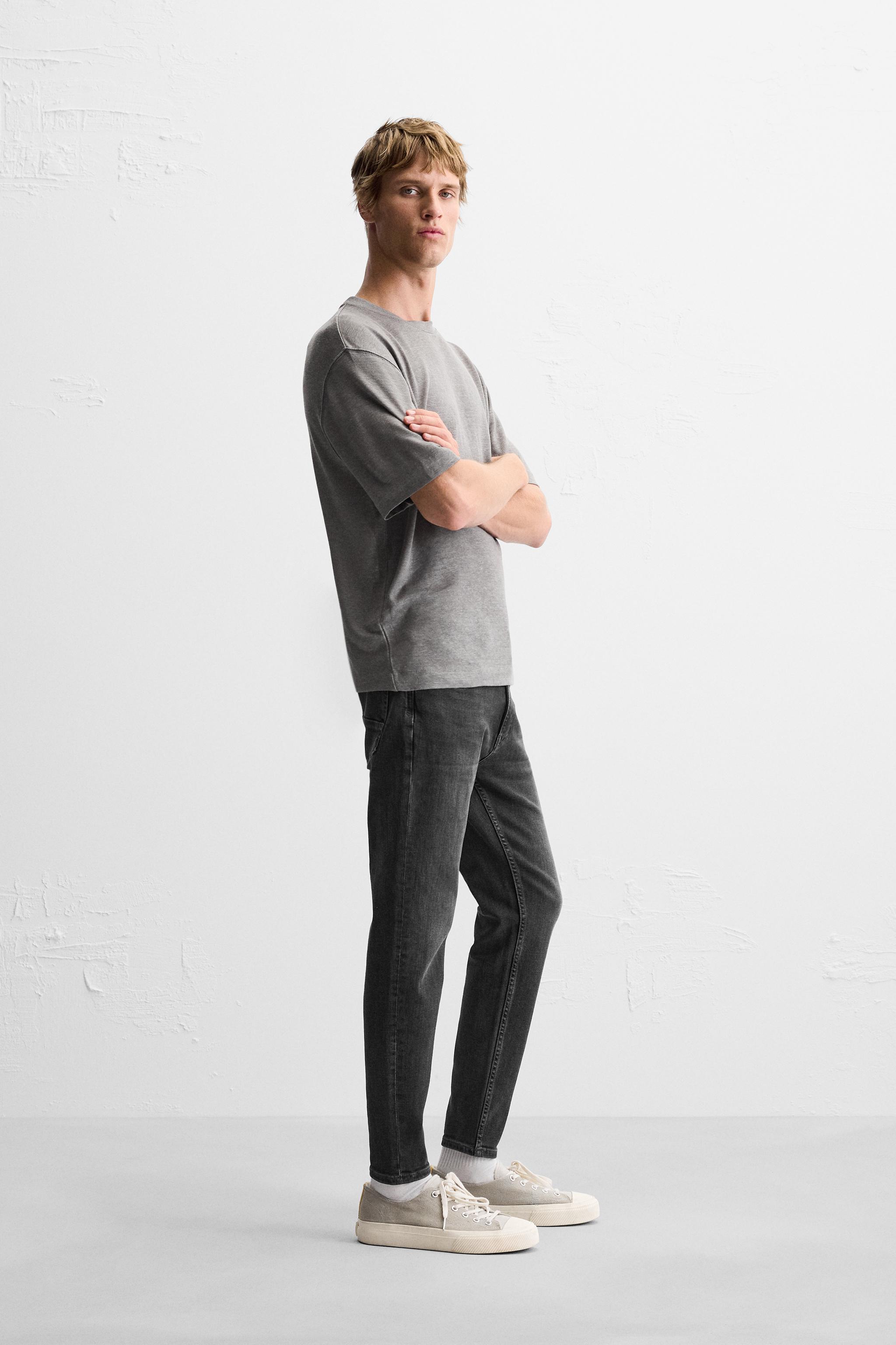 CROPPED FIT SKINNY JEANS Product Image
