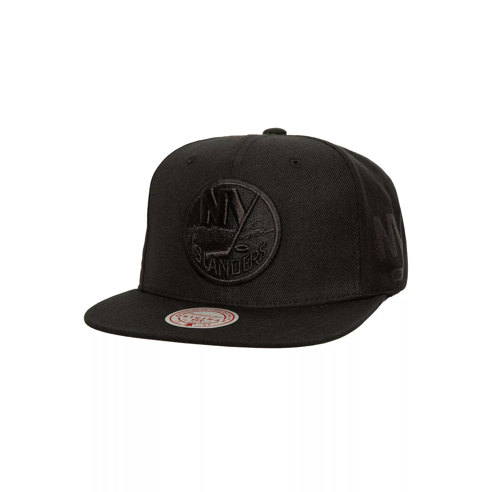 Men's Mitchell & Ness Black New York Islanders Soul Strike Pearl Tonal Snapback Hat, Isl Black Product Image