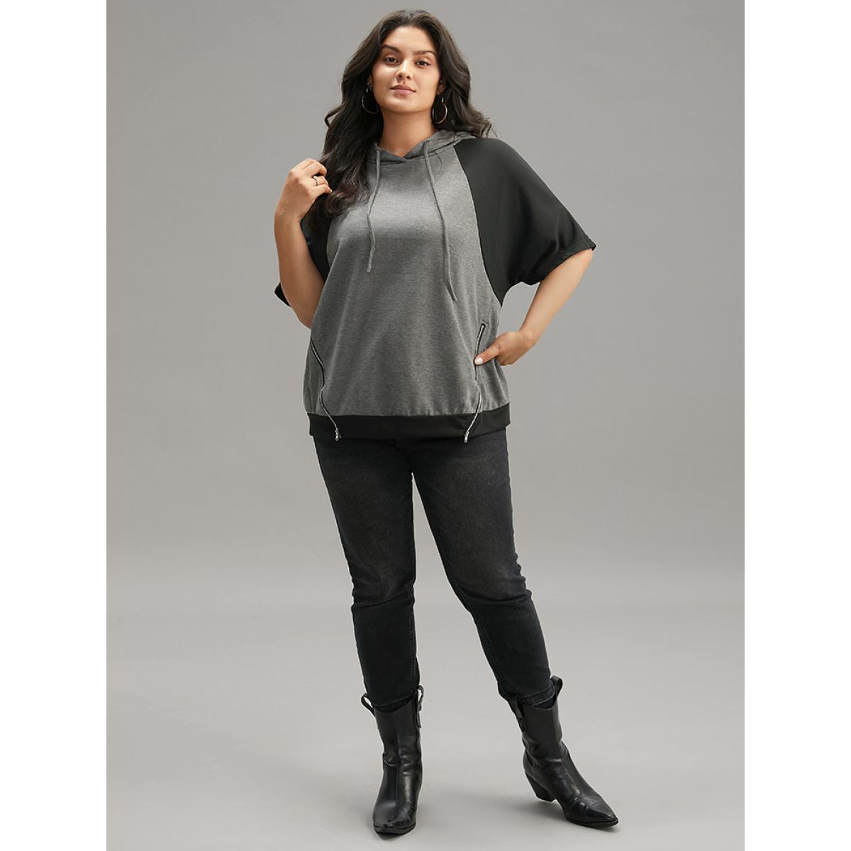 Plus Size Contrast Colorblock Hooded Zipper Detail Sweatshirt Women Gray Casual Contrast Hooded Dailywear Sweatshirts BloomChic 30/6X Product Image