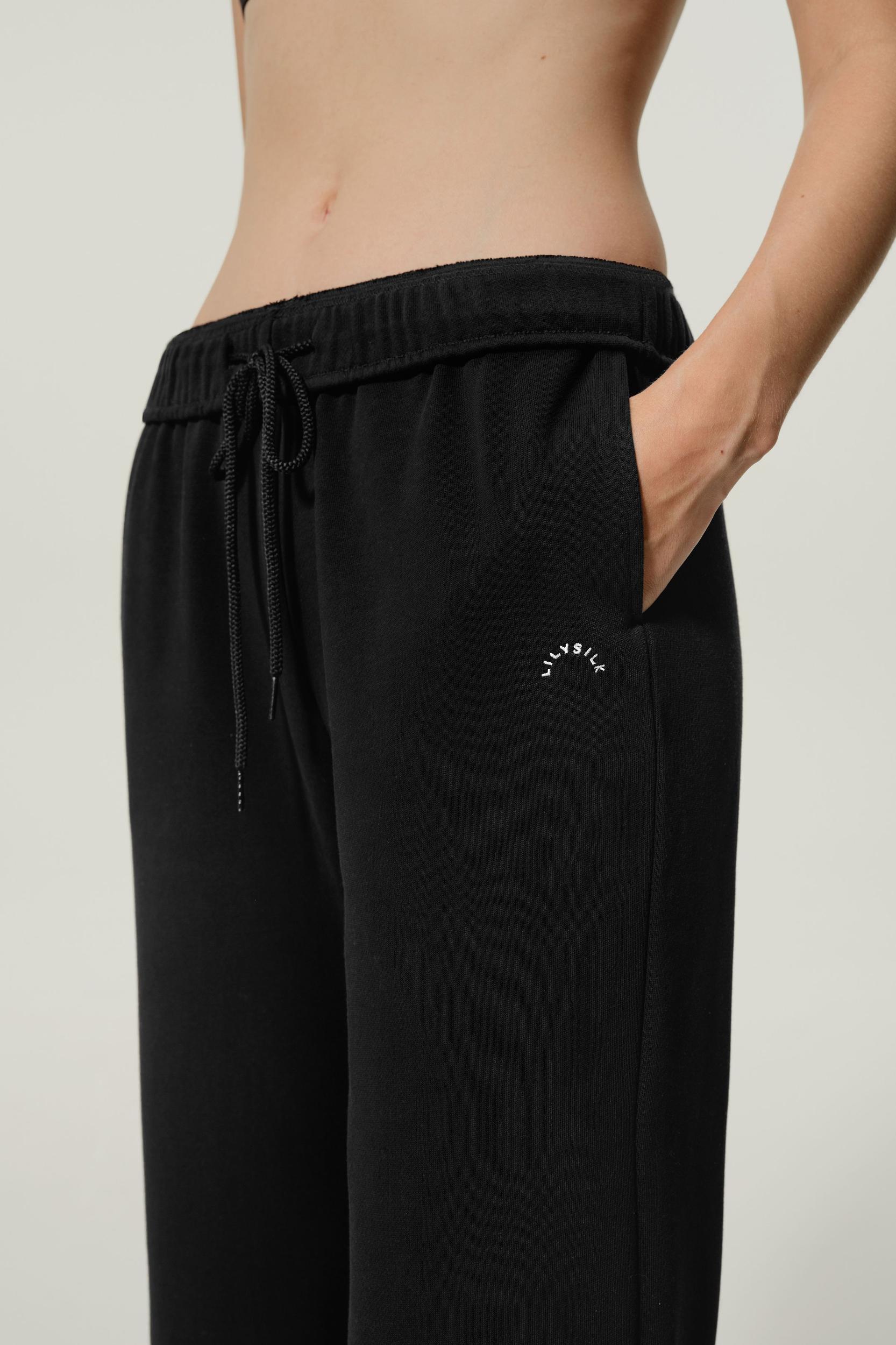 Seamflow Stride Sweatpants Product Image