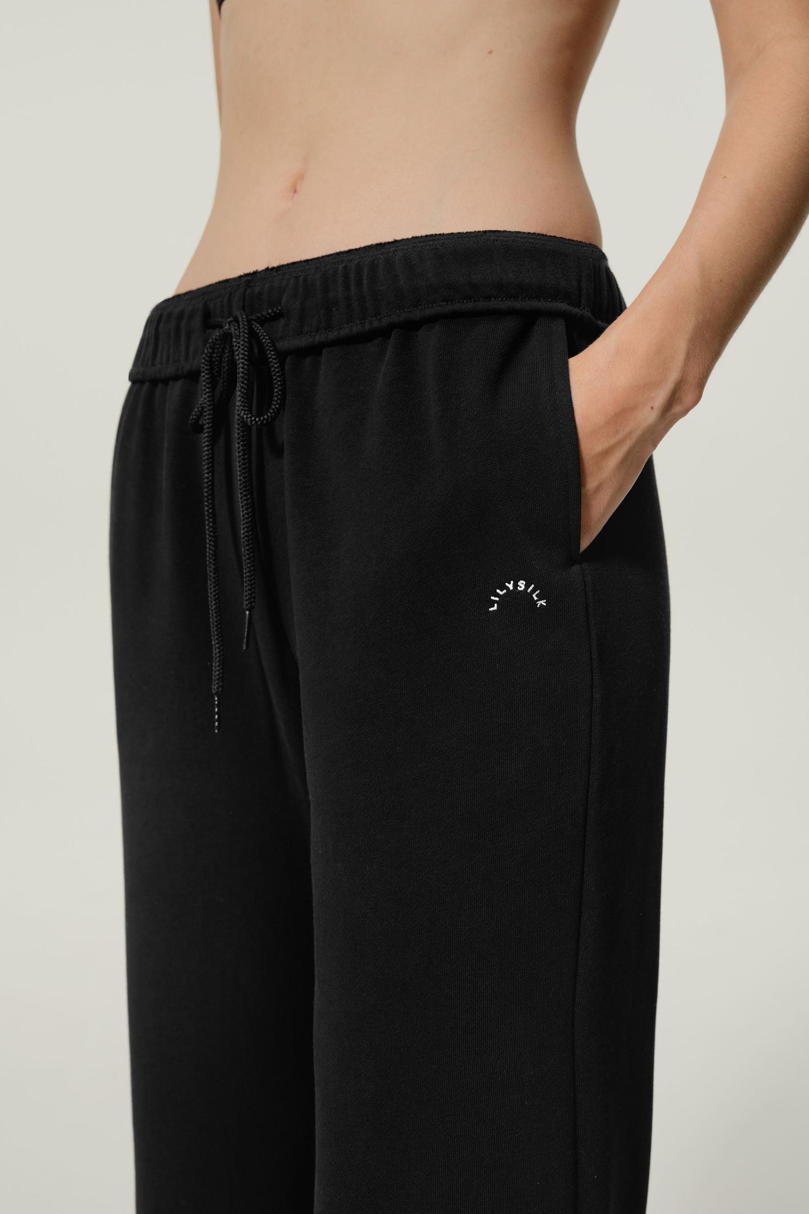 Seamflow Stride Sweatpants Product Image