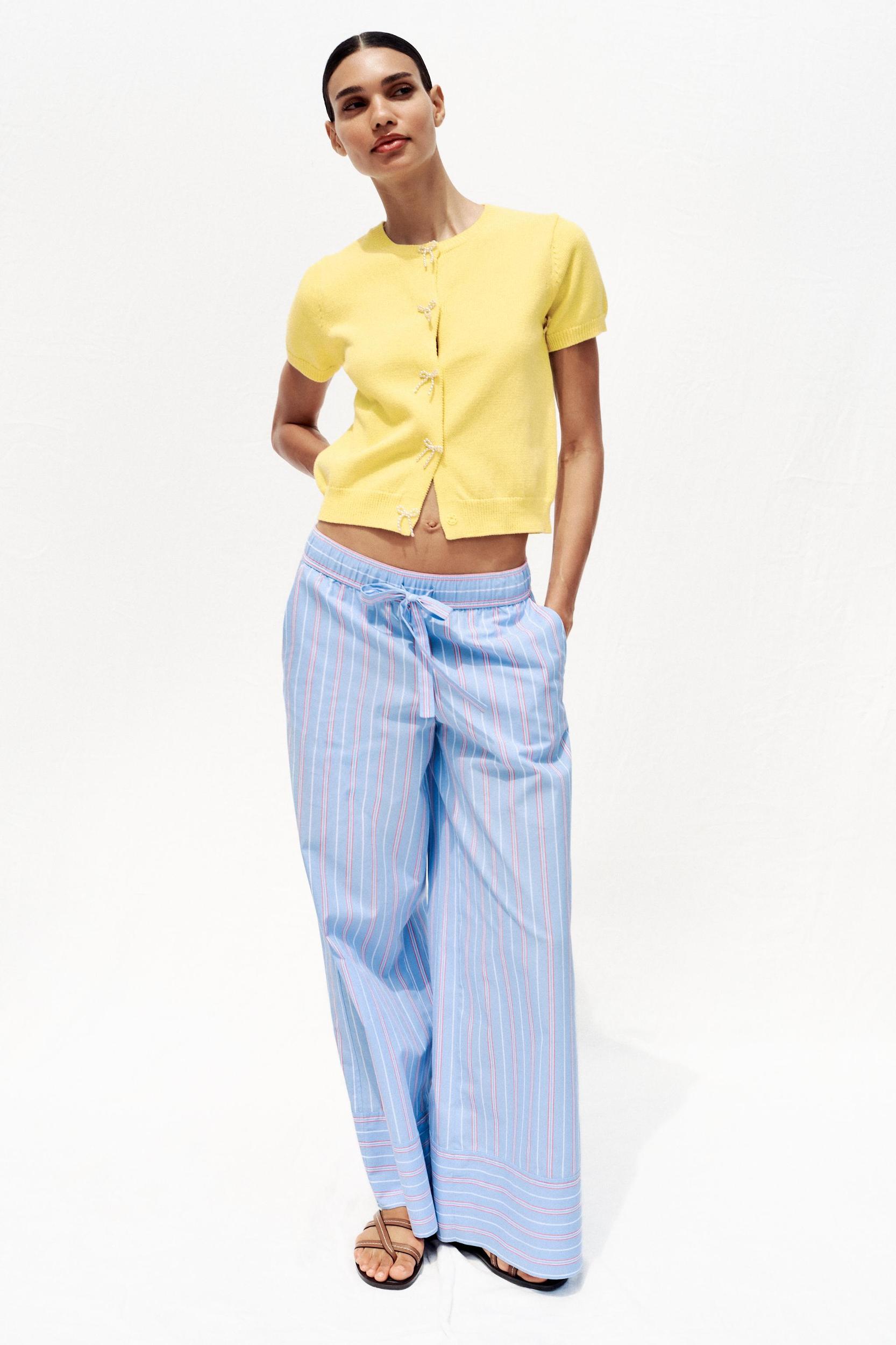 PEARL BOW KNIT CARDIGAN Product Image