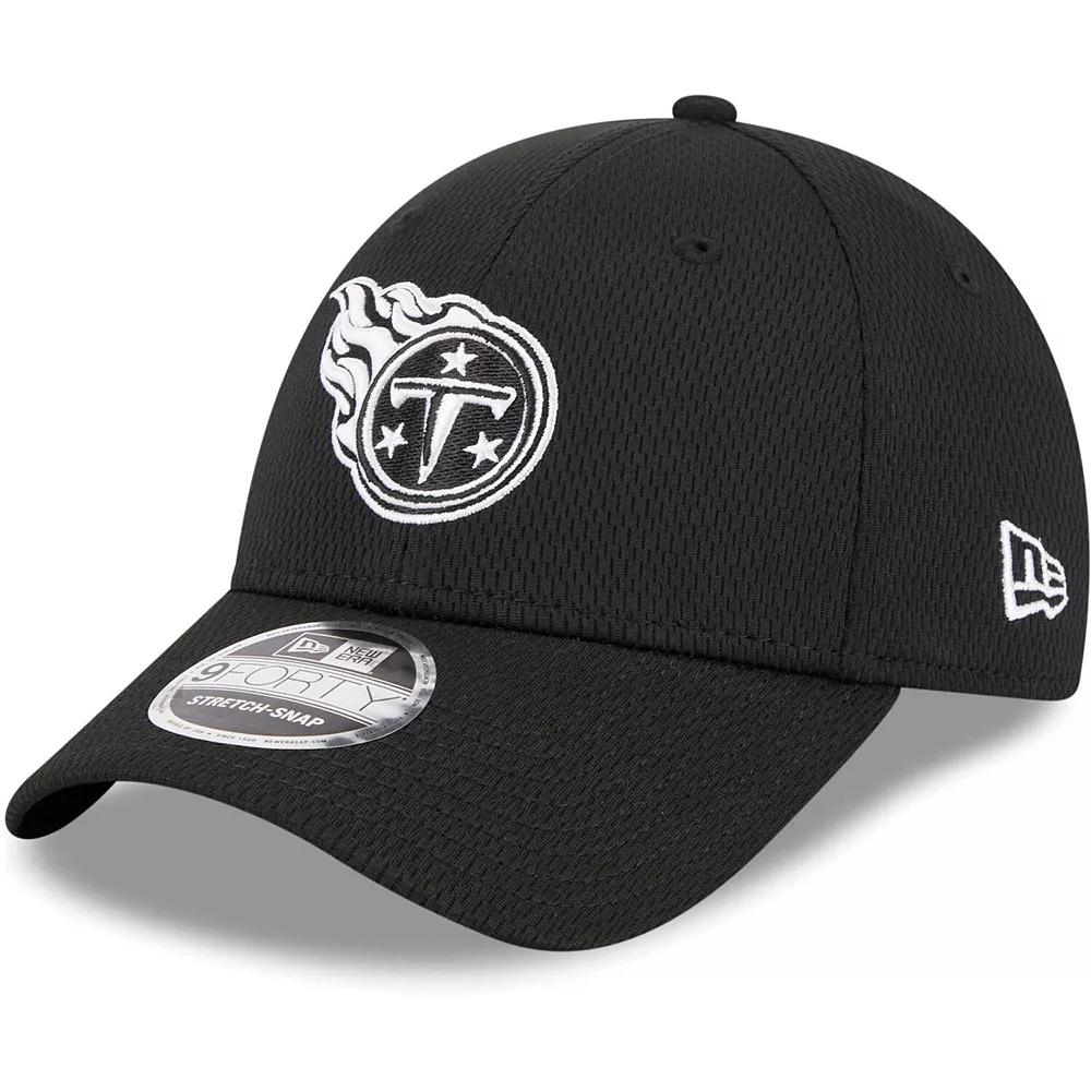 Men's New Era Black Tennessee Titans  Main B-Dub 9FORTY Adjustable Hat Product Image