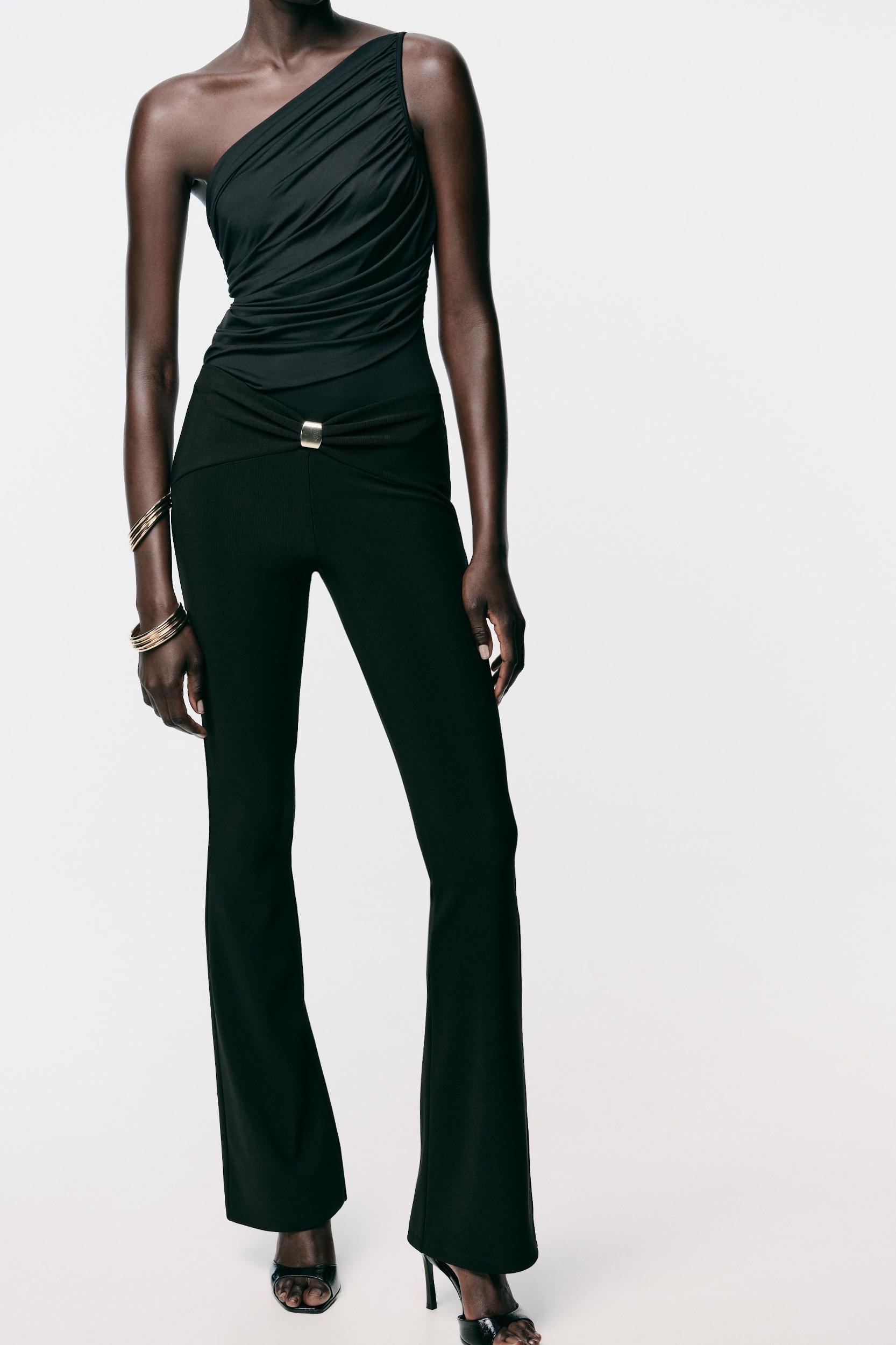 METAL APPLIQUÉ LEGGINGS Product Image