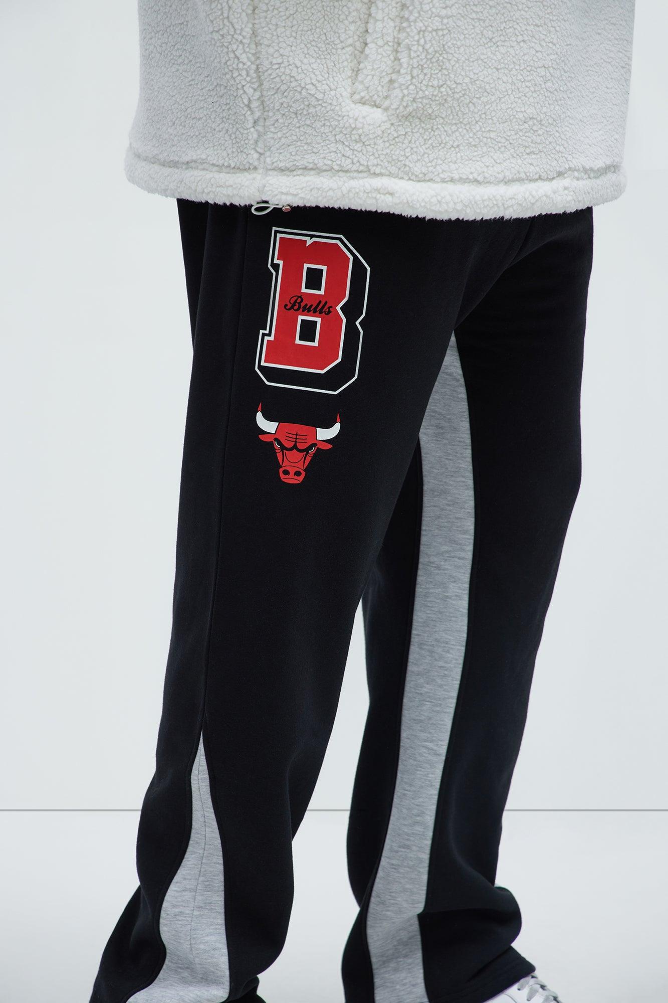 Bulls Backboard Skinny Flare Sweatpants - Red/Black Male Product Image
