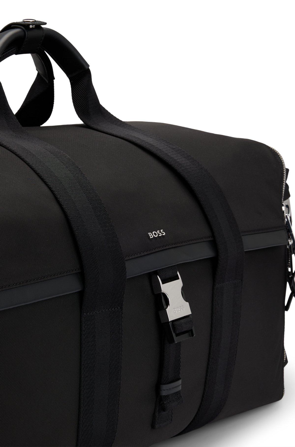 Holdall with zipped suit compartment Product Image