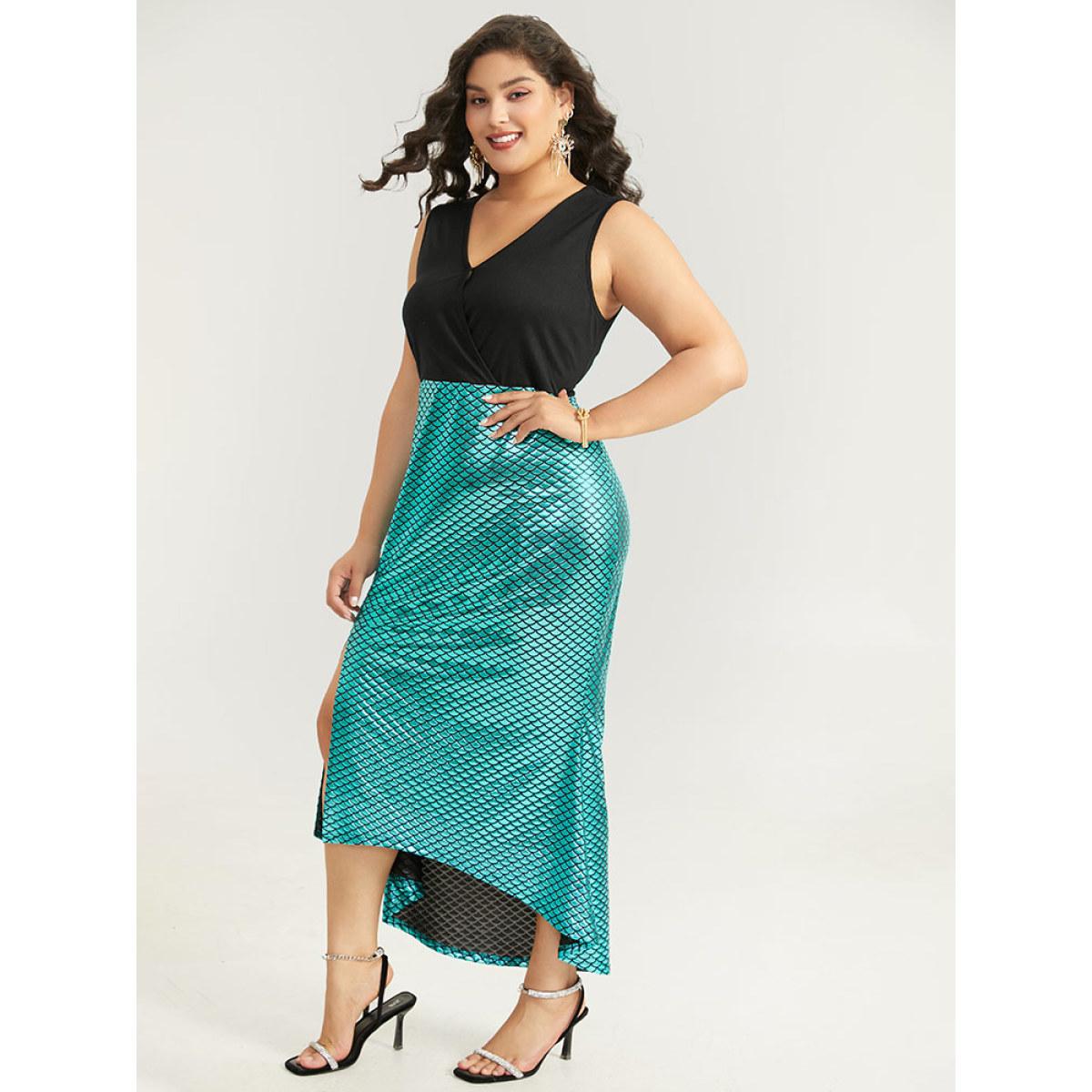 Plus Size Halloween Sequin Patchwork Split Hem Sleeveless Dress Black Women Party Patchwork V-neck Sleeveless Curvy Midi Dress BloomChic 26/4X Product Image