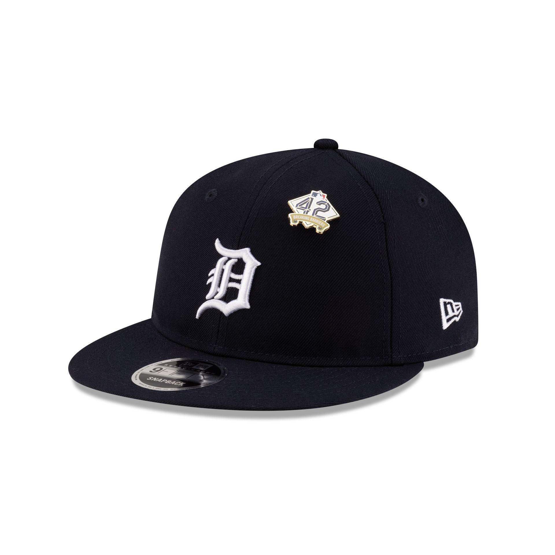 Chicago White Sox Jackie Robinson Day 2025 Retro Crown 9FIFTY Snapback Hat Male Product Image