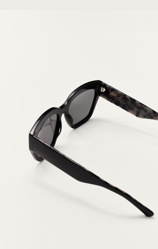 ICONIC SUNGLASSES Product Image