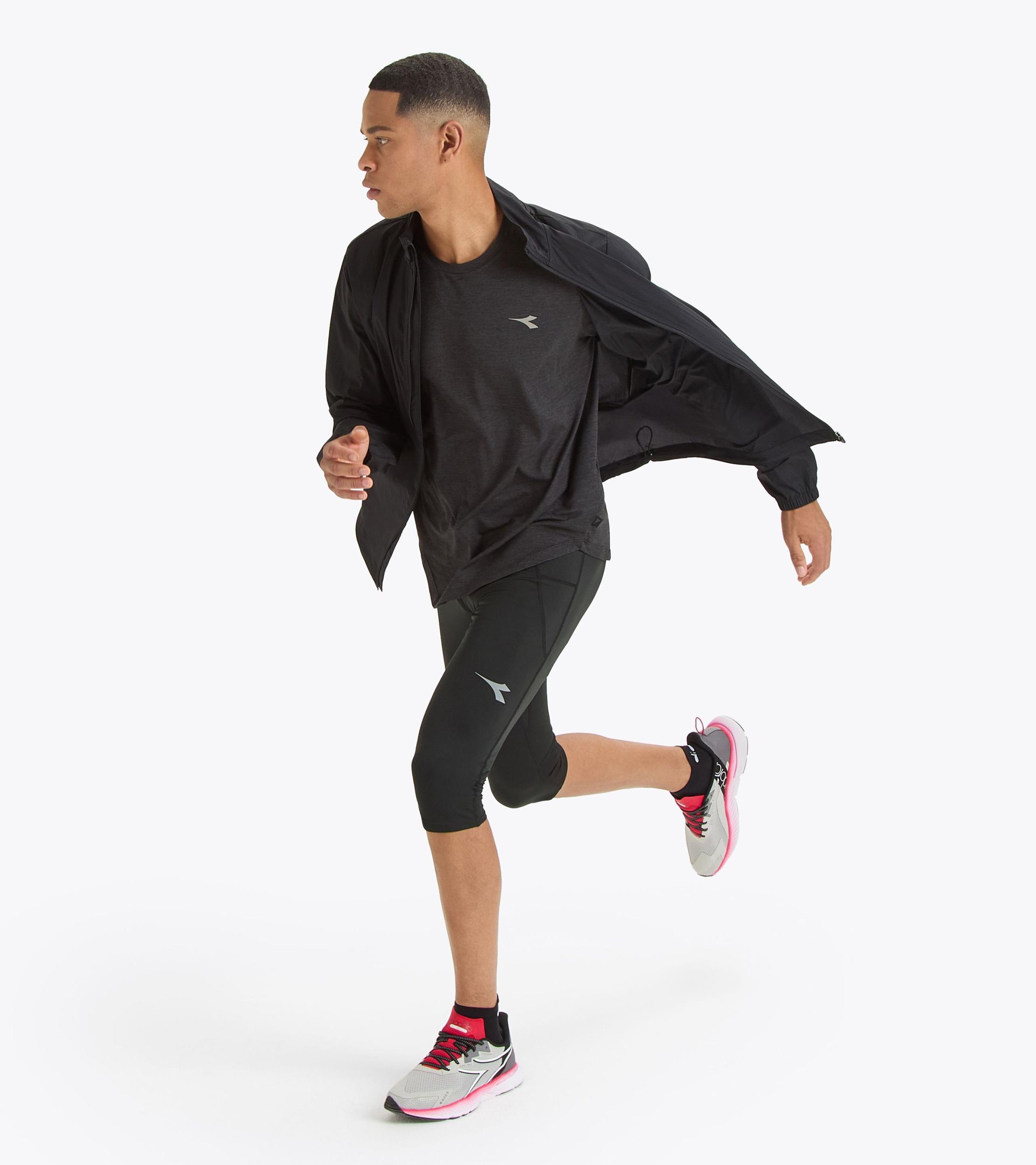 PACKABLE WIND JACKET Product Image