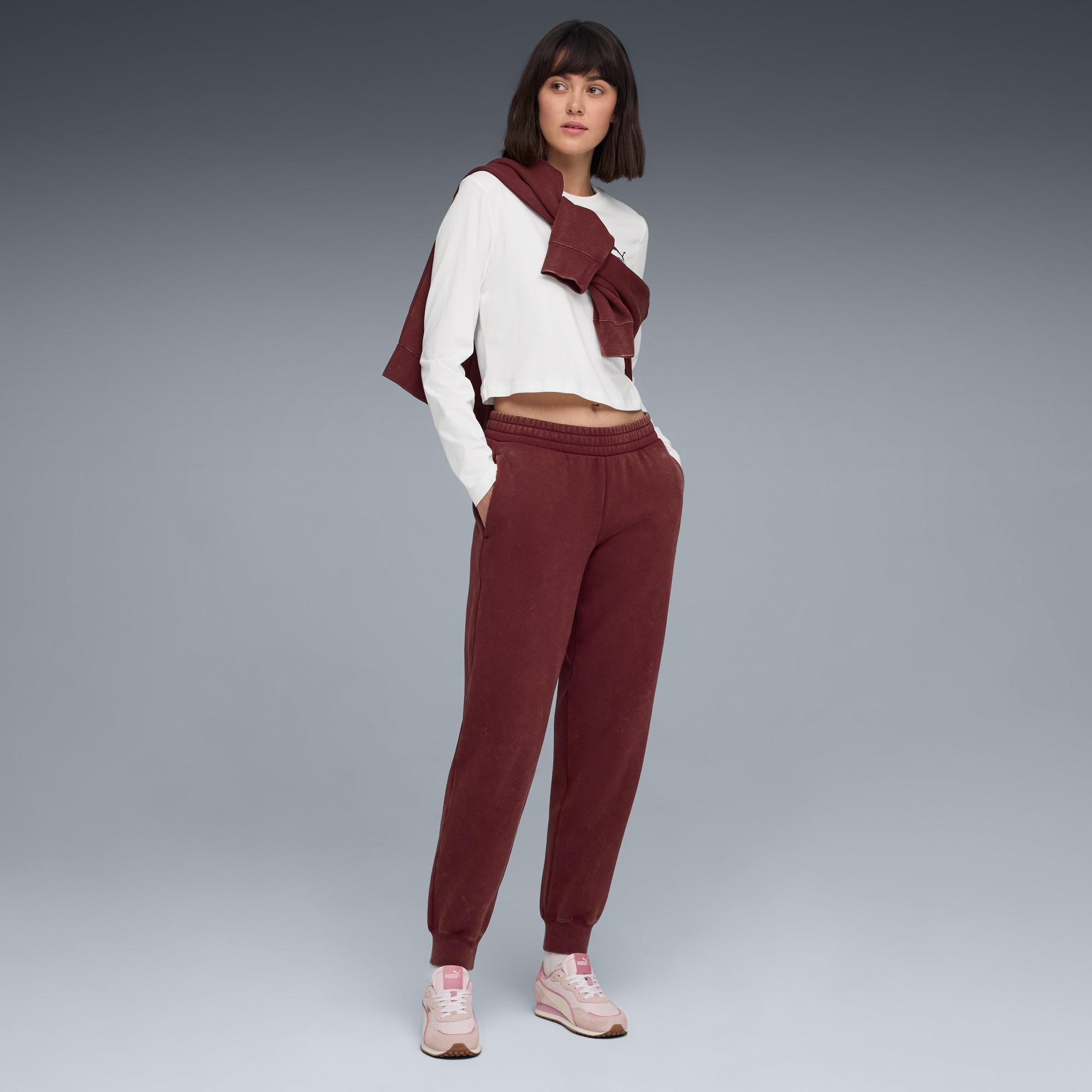 ESS ELEVATED Wash Sweatpants Women Product Image