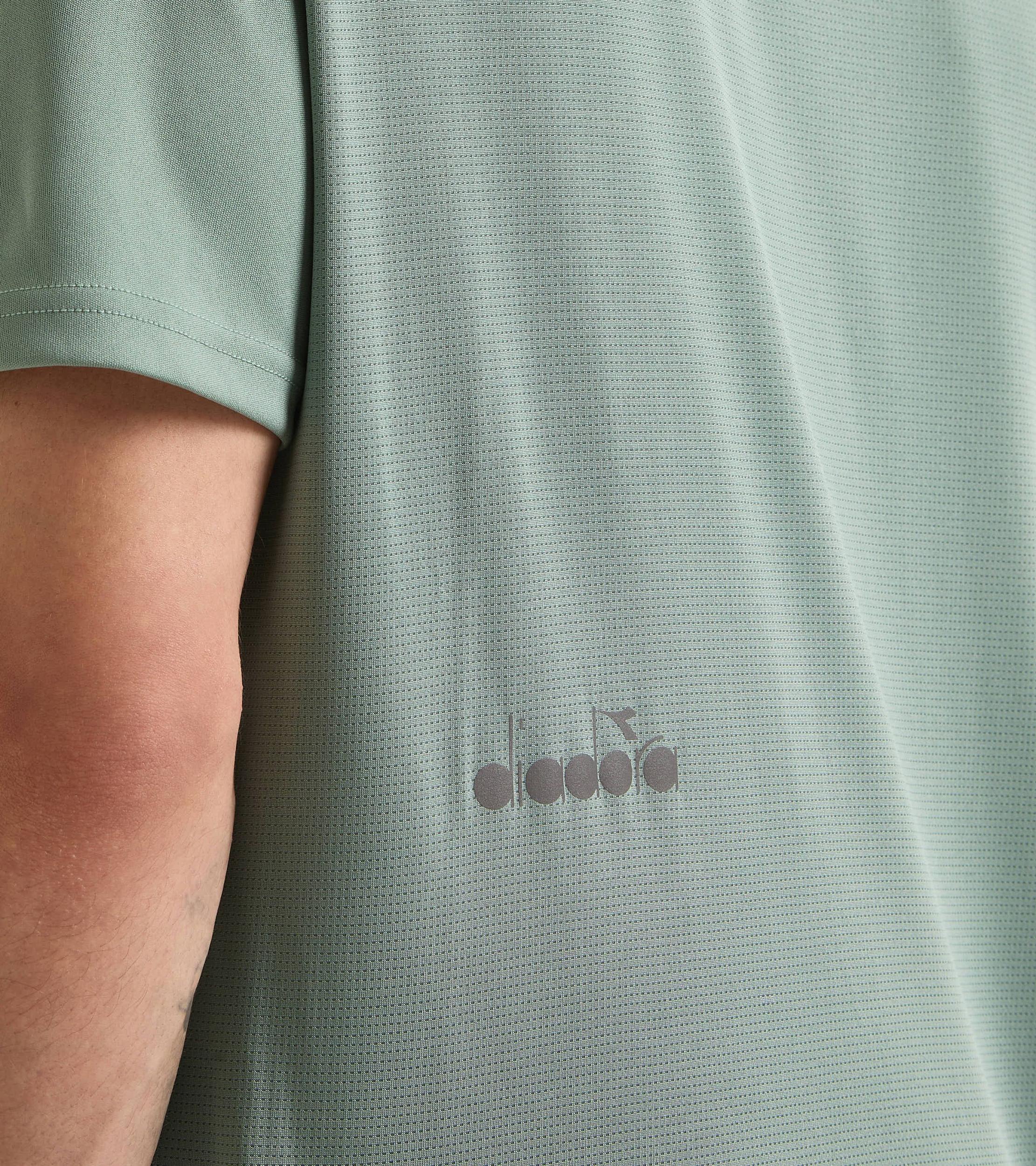 SS T-SHIRT RUN Product Image