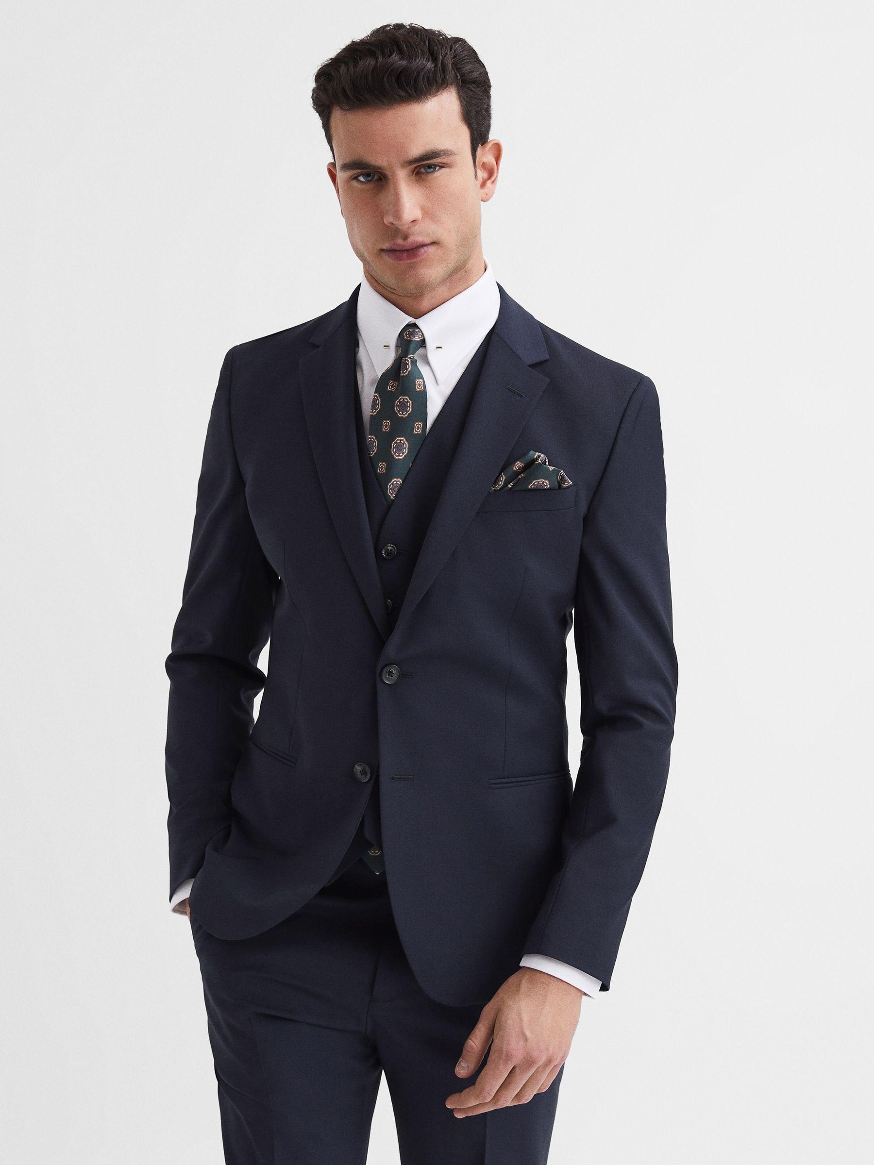 Modern Fit Travel Waistcoat in Navy Product Image