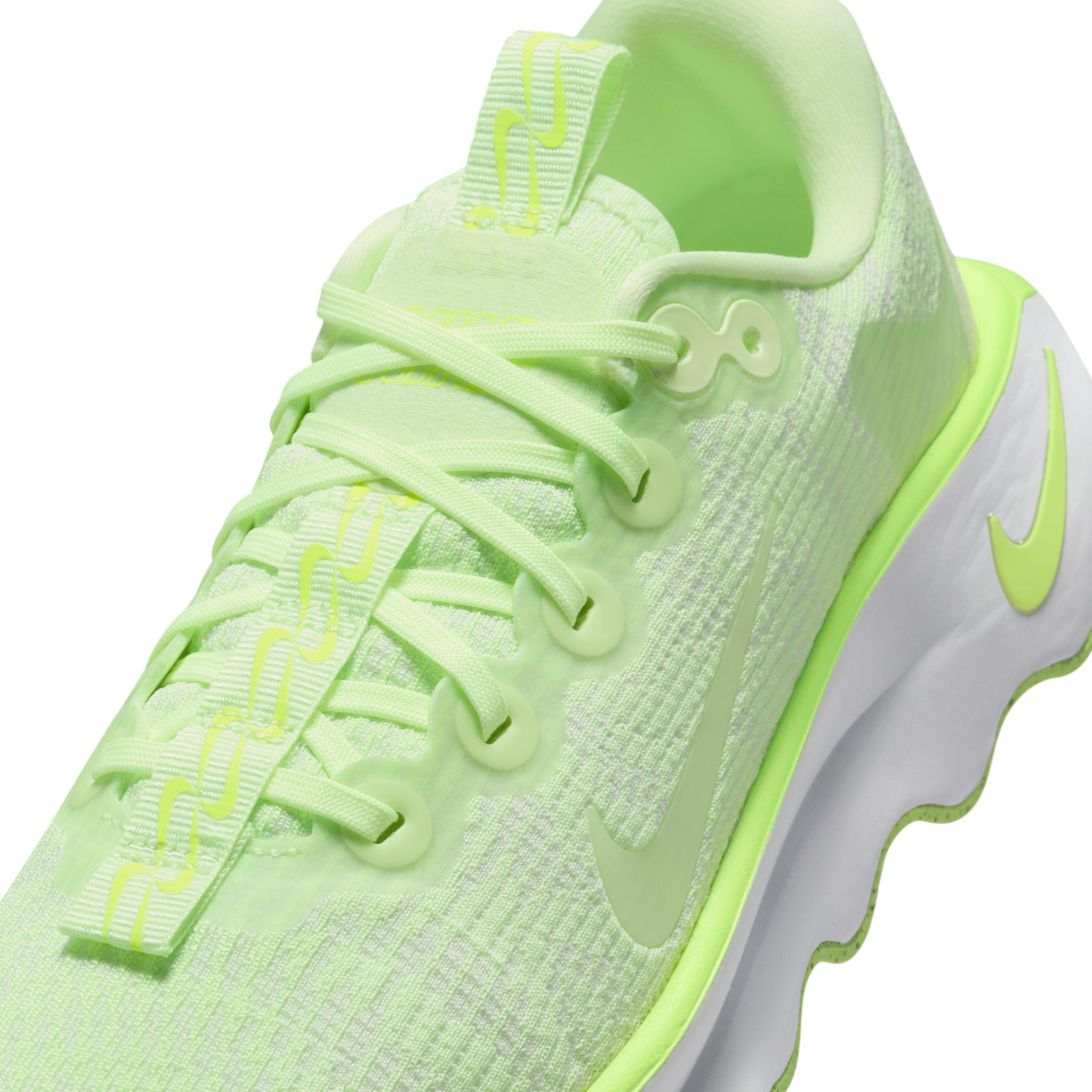 Nike Women's Motiva Walking Shoes Product Image