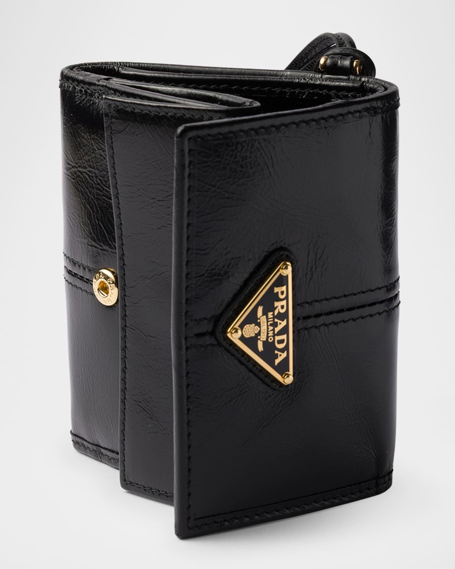 Small Trifold Leather Wallet Product Image