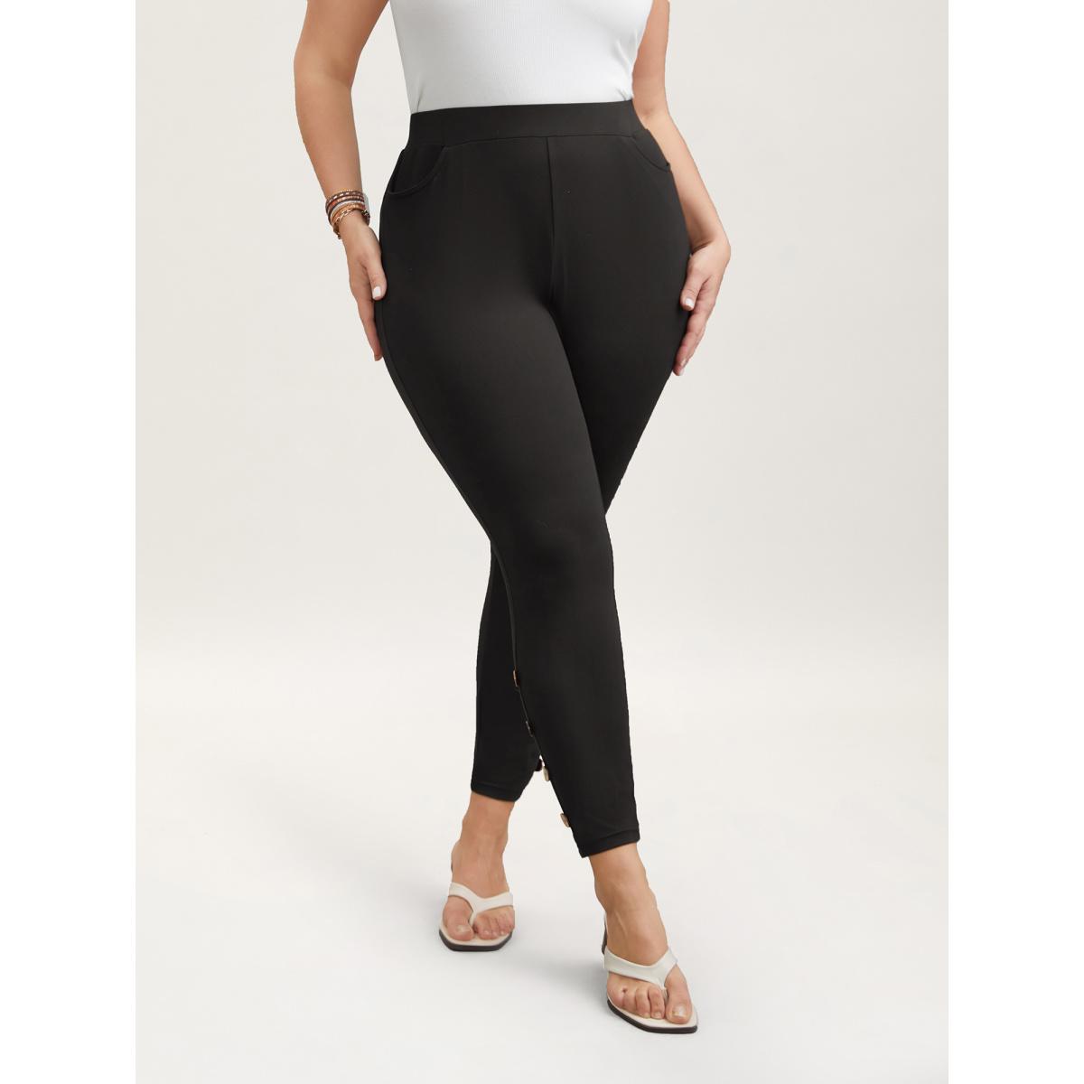 Plus Size Button Detail Mid-Rise Skinny-Fit Pants Women Black Resort High stretch Skinny Mid Rise Vacation Leggings BloomChic 14-16/1X Product Image