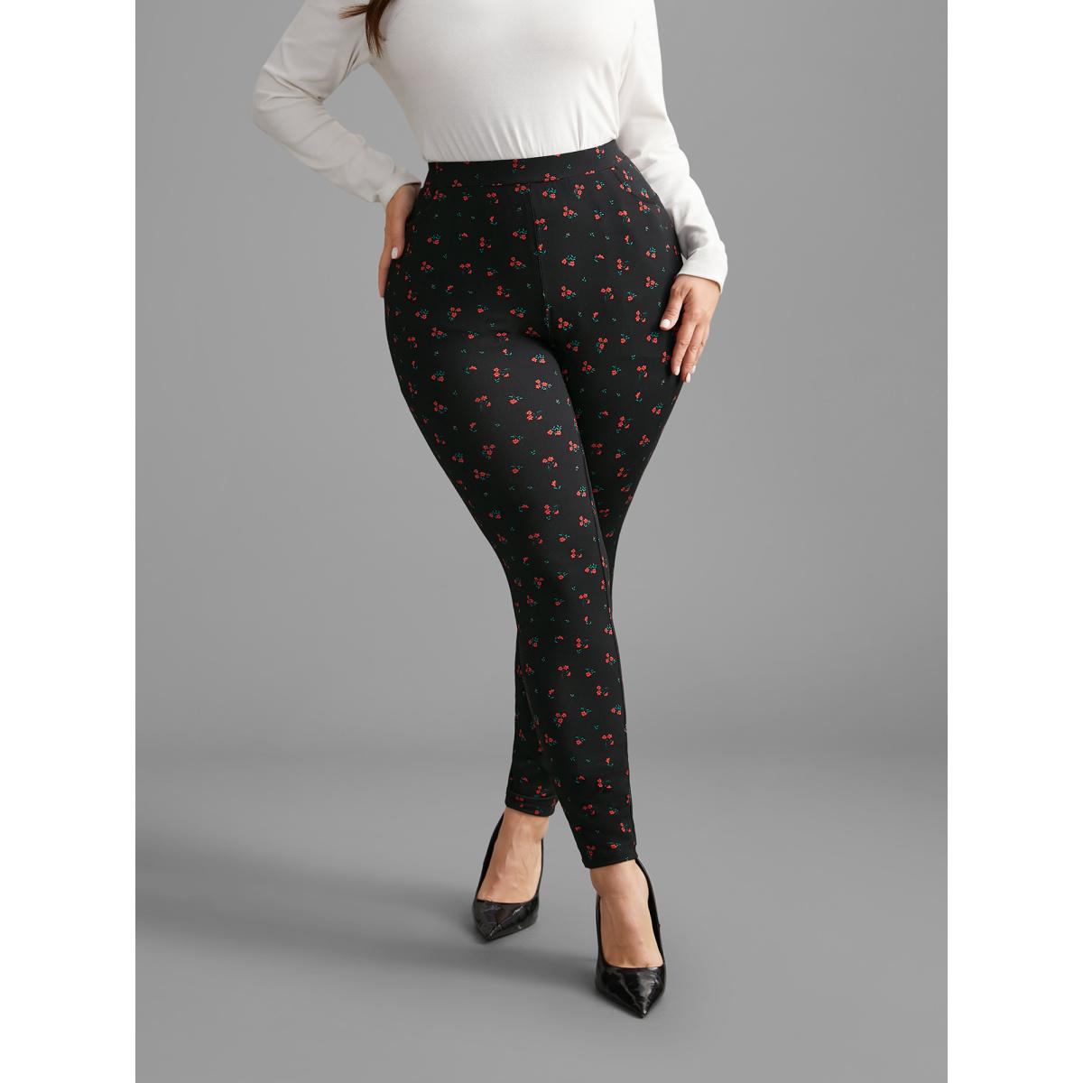 Plus Size Ditsy Floral Pocket Skinny Leggings Women BlackFlower Elegant High stretch Skinny Mid Rise Everyday Leggings BloomChic 30/6X Product Image