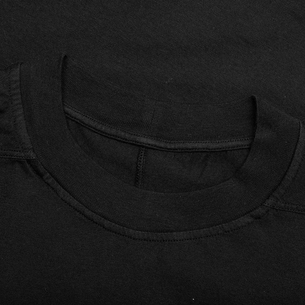 Tarp T T-Shirt - Black Male Product Image