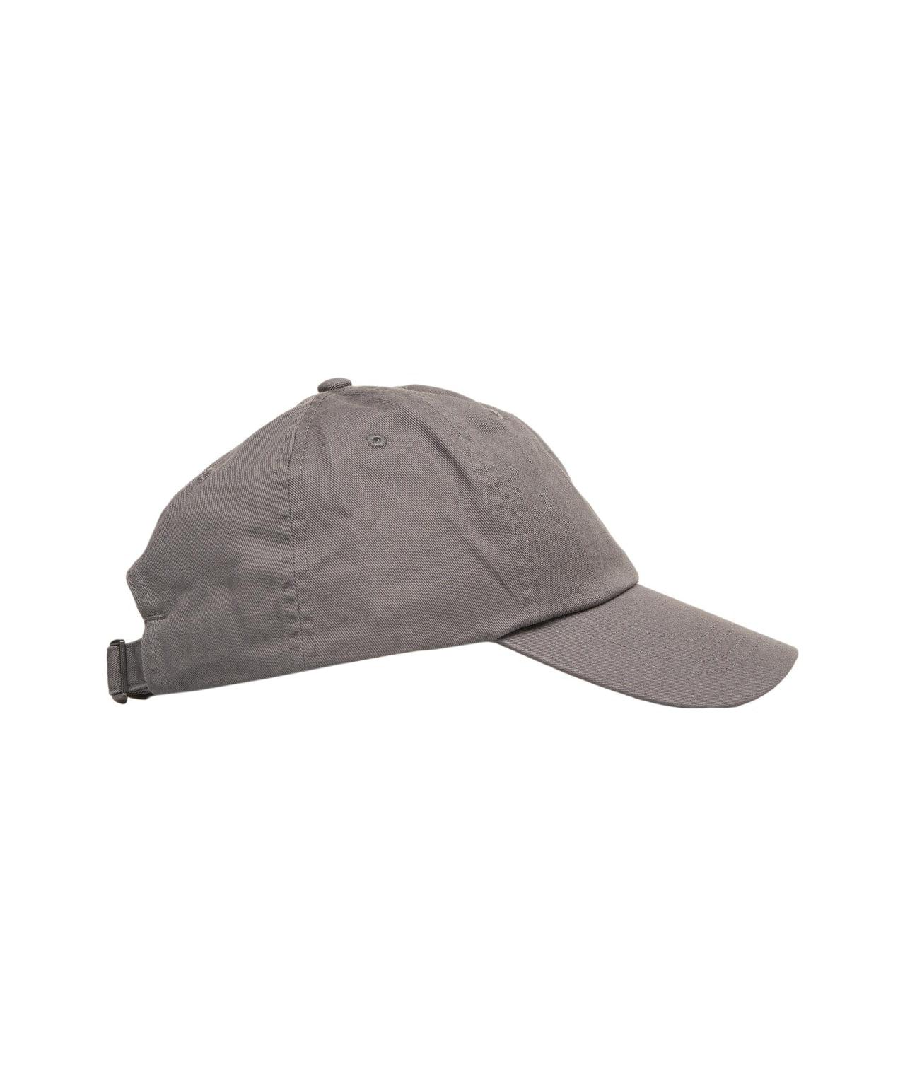 Baseball cap with logo embroidery Product Image