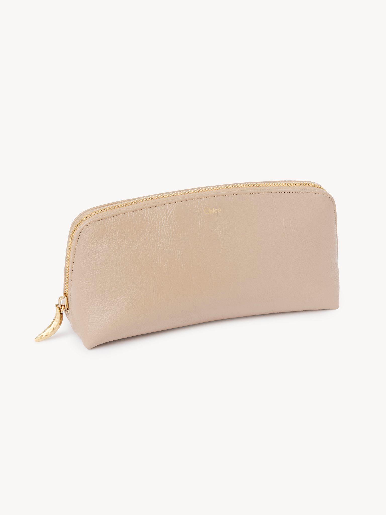 Banana cosmetic pouch in grained leather Product Image