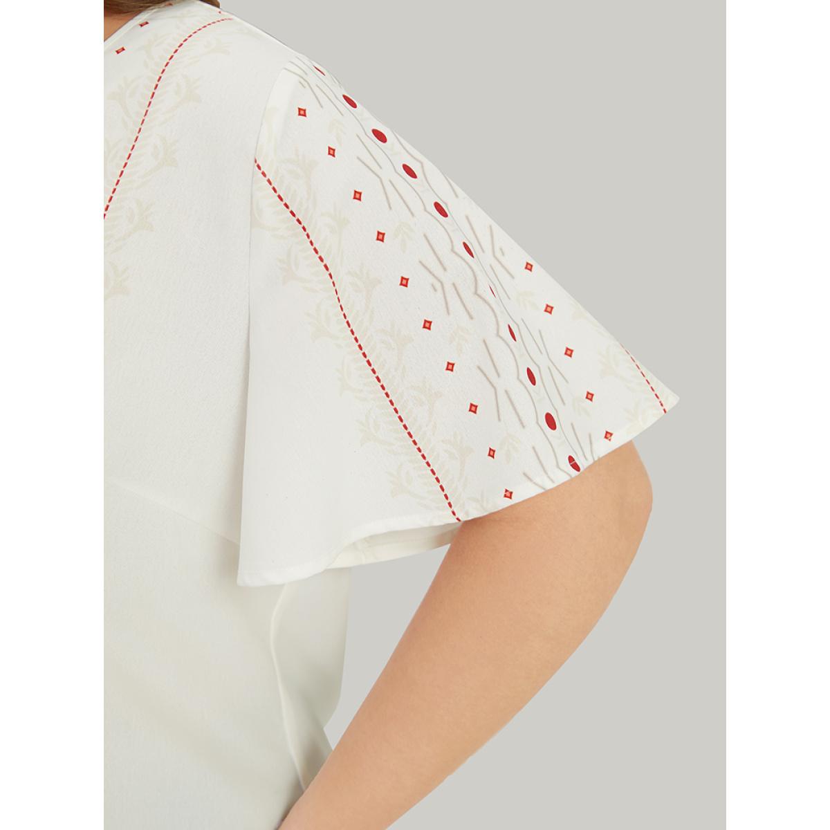 Plus Size White Bandana Print V Neck Flutter Sleeve Blouse Women Vacation Short sleeve V-neck Dailywear Blouses BloomChic 18-20/2X Product Image