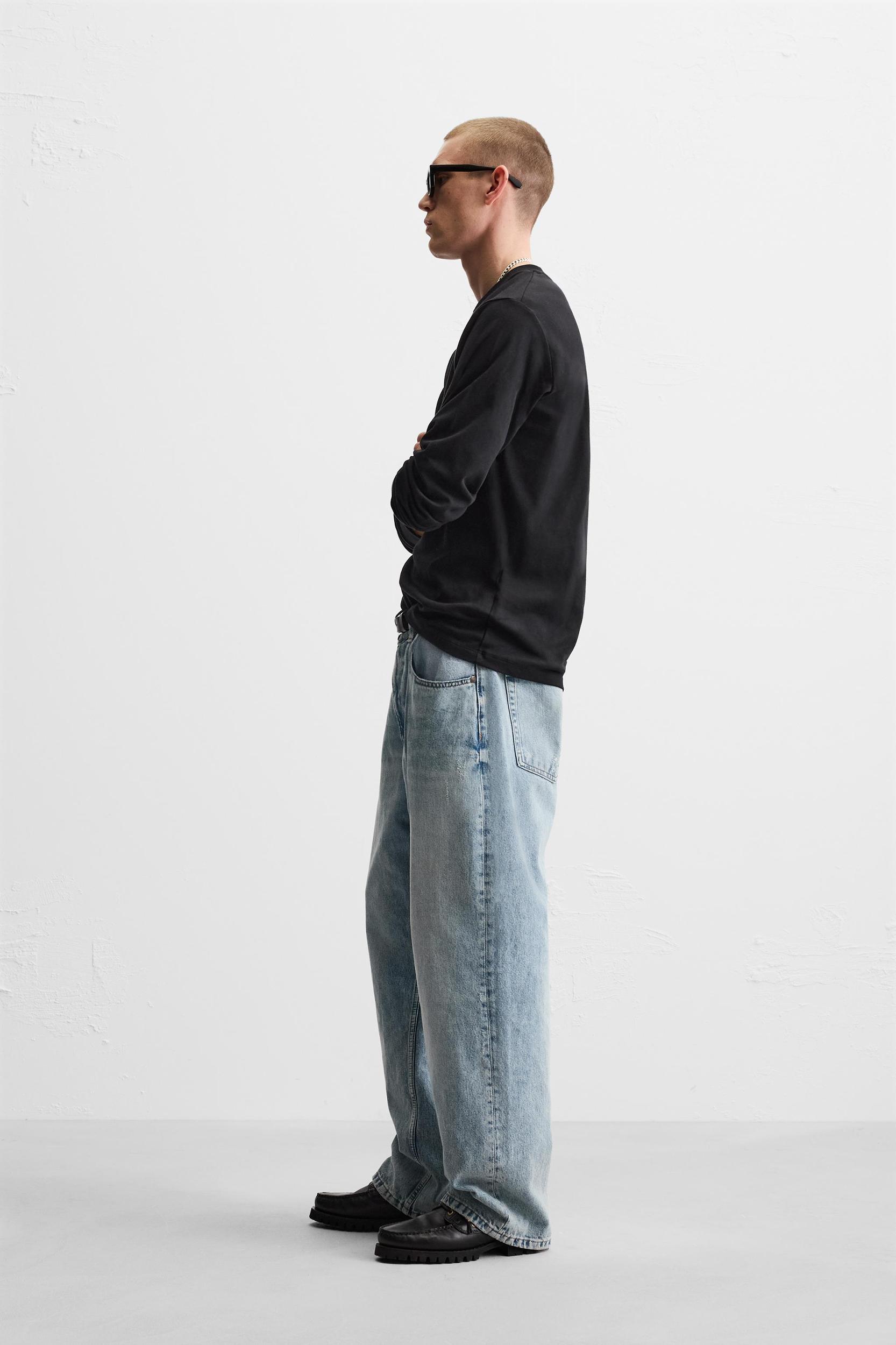 BAGGY FIT JEANS LIMITED EDITION Product Image