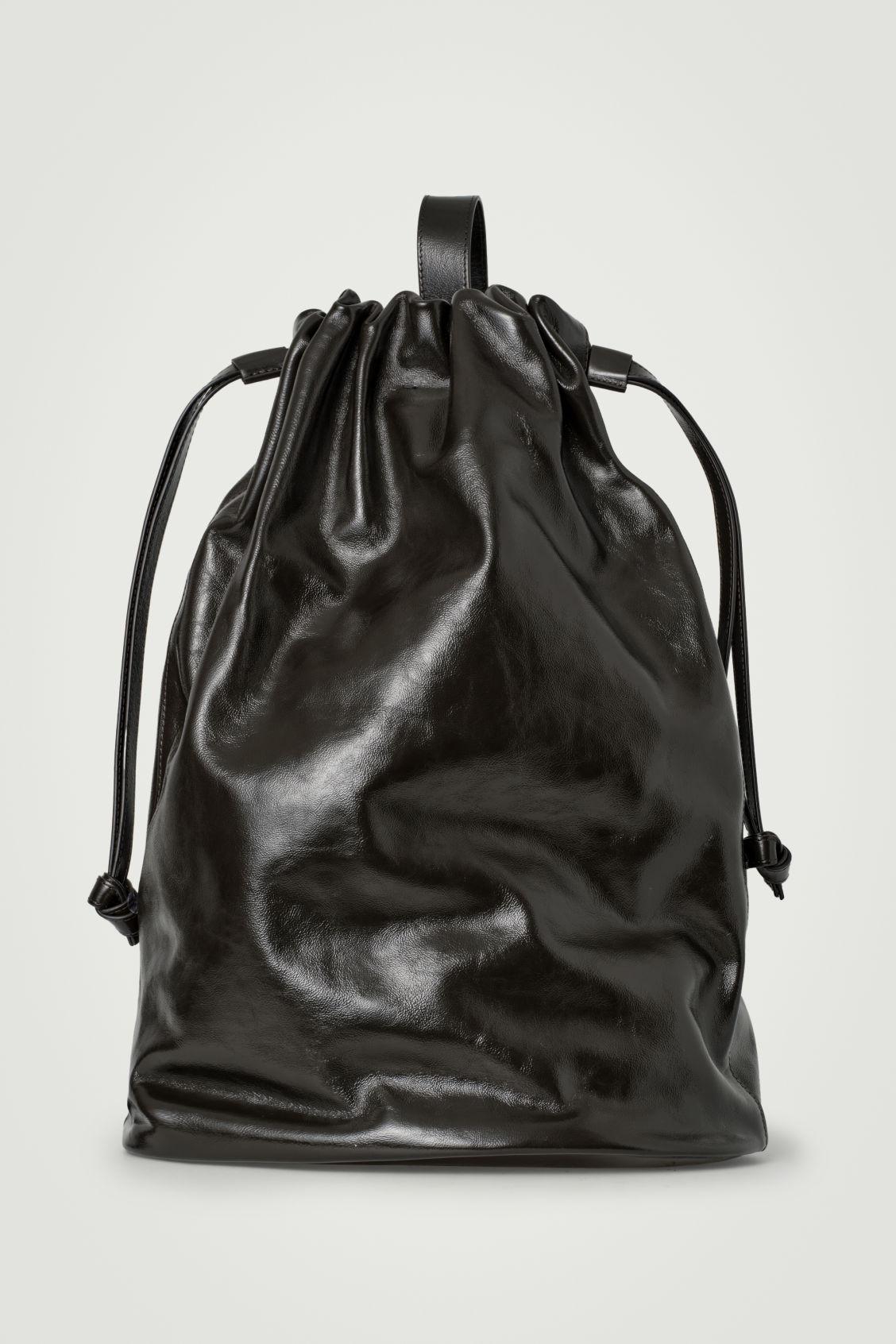 LEATHER DUFFLE BACKPACK Product Image