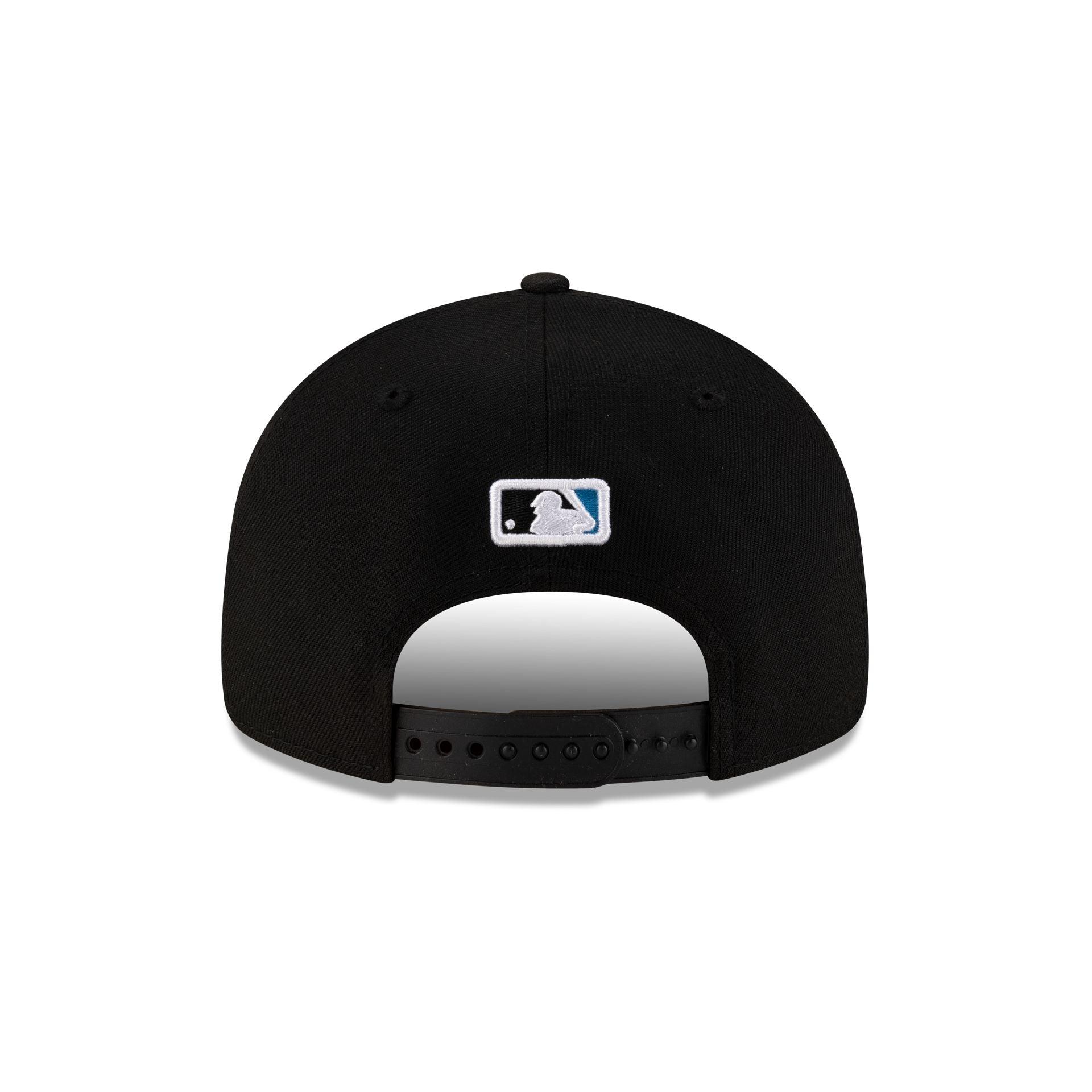 Miami Marlins Jackie Robinson Day 2025 Retro Crown 9FIFTY Snapback Hat Male Product Image
