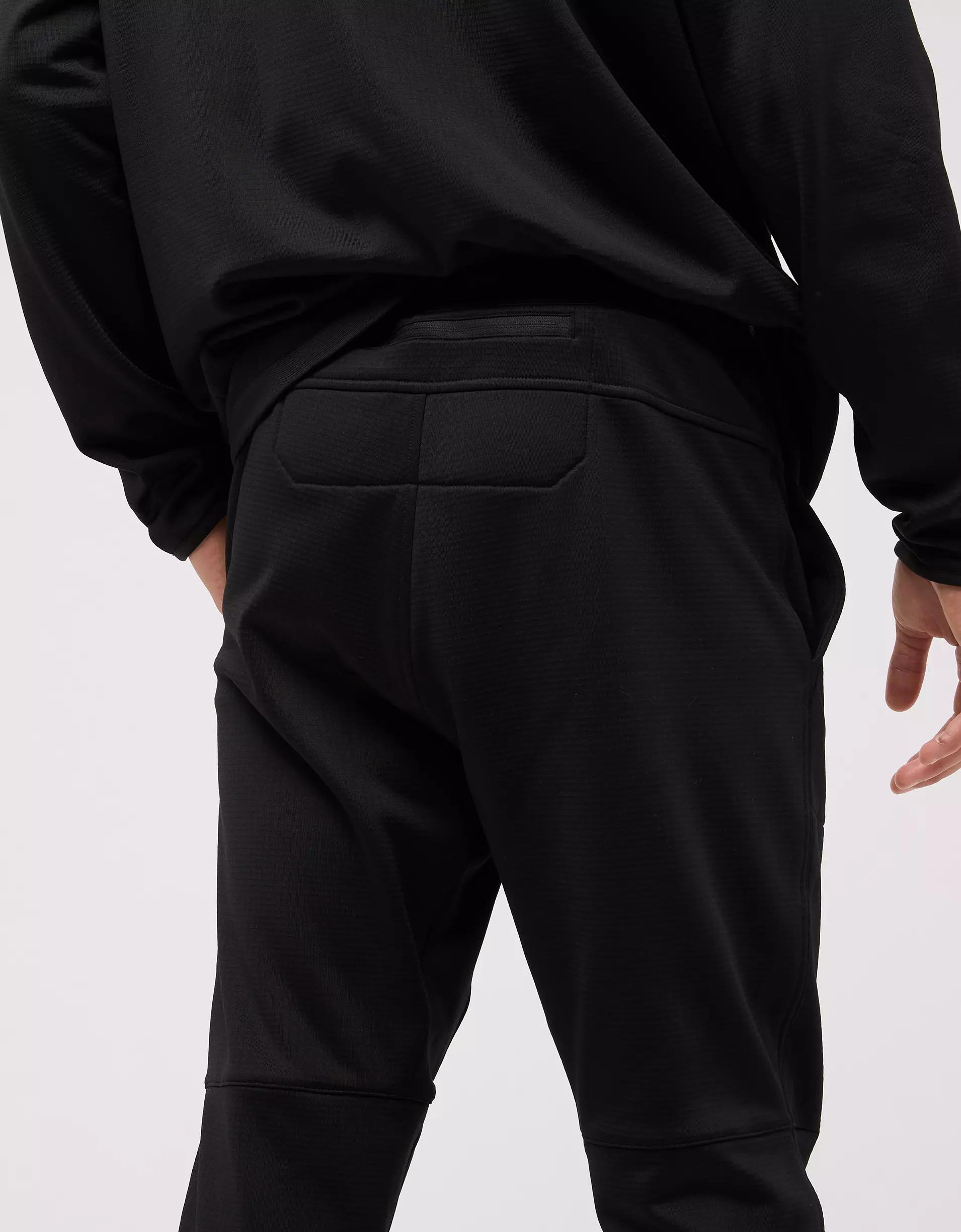 AE 24/7 Training Jogger Product Image