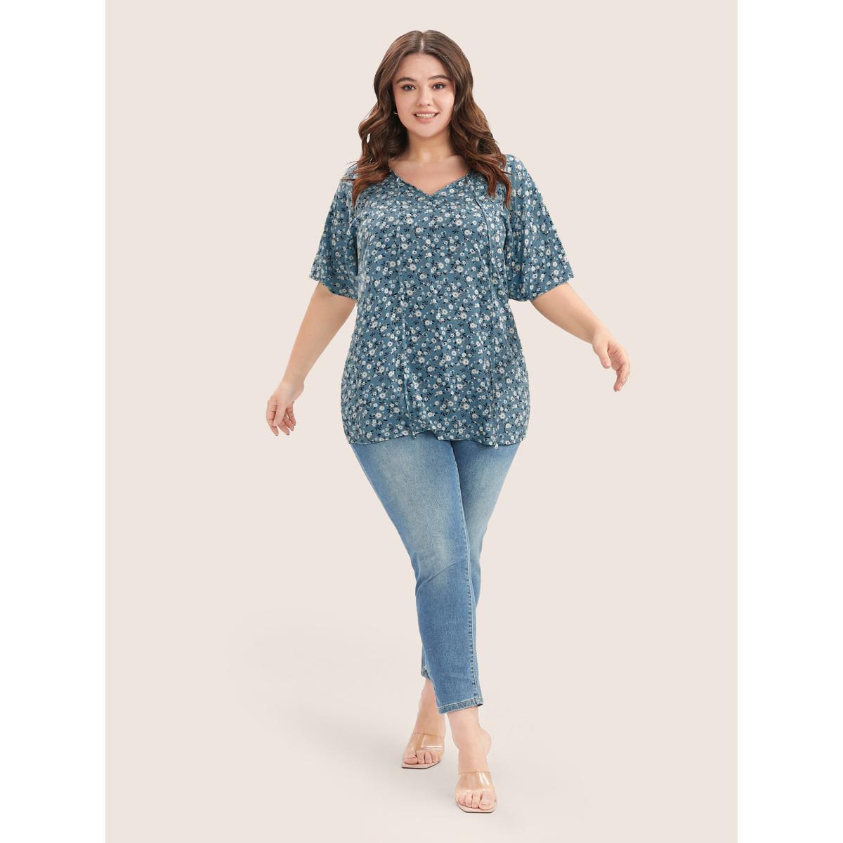 Plus Size Aegean Ditsy Floral Ruffle Sleeve Tie Neck Blouse Women Elegant Short sleeve V-neck Everyday Blouses BloomChic 26/4X Product Image