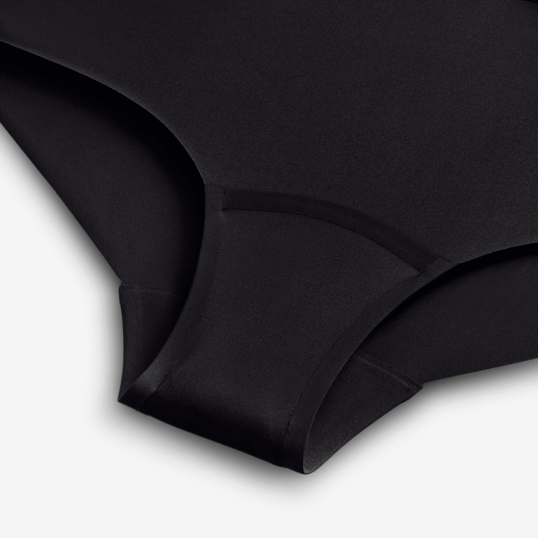 Nike Women's Leak Protection: Period Boyshort Underwear Product Image