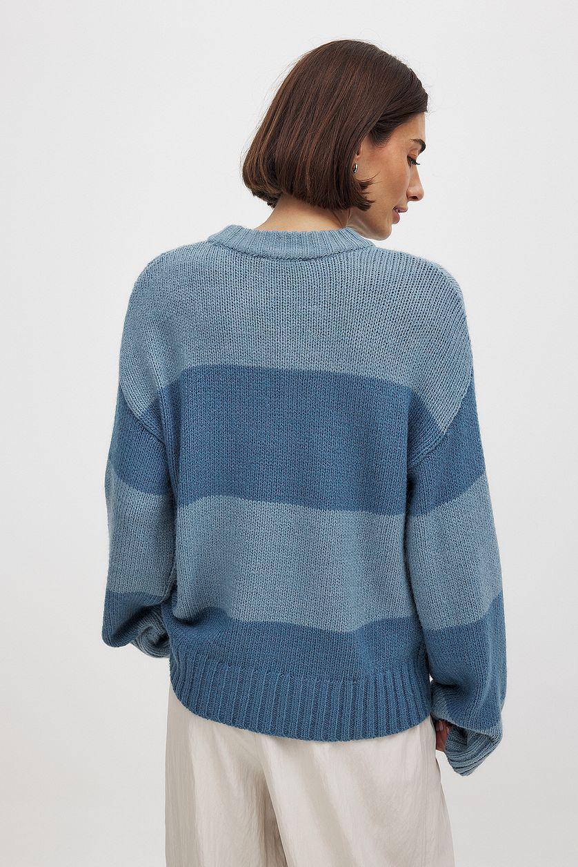 Round Neck Knitted Striped Sweater Product Image