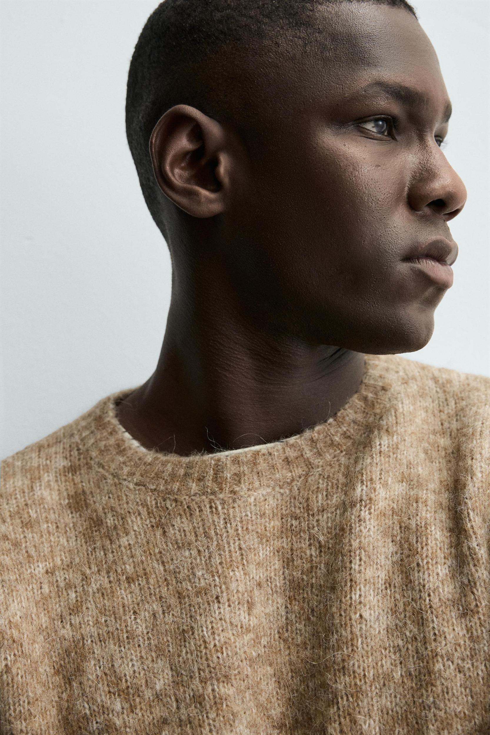 WOOL TEXTURED JUMPER Product Image
