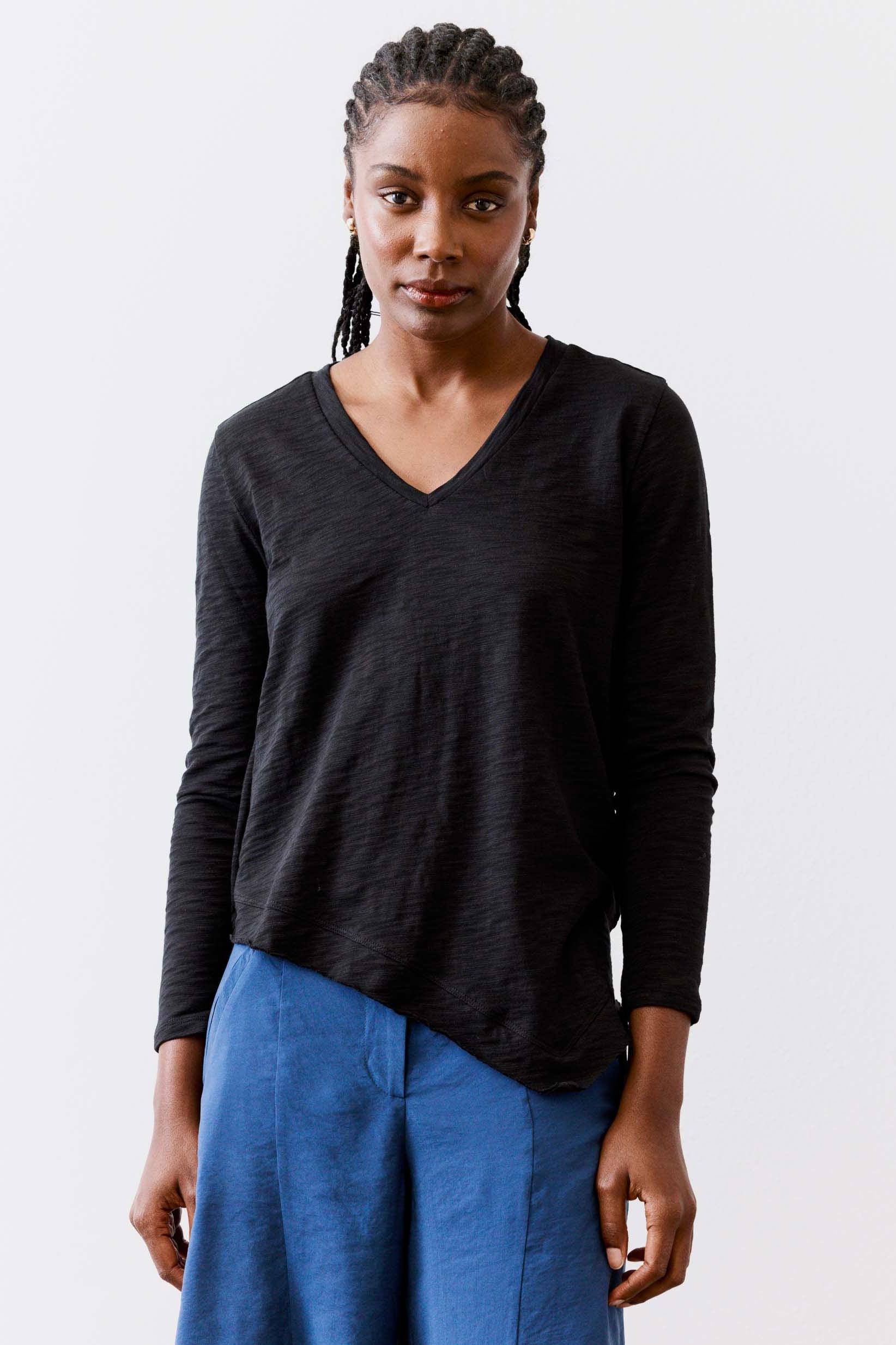 New Angle V-Neck Long Sleeve Top Product Image