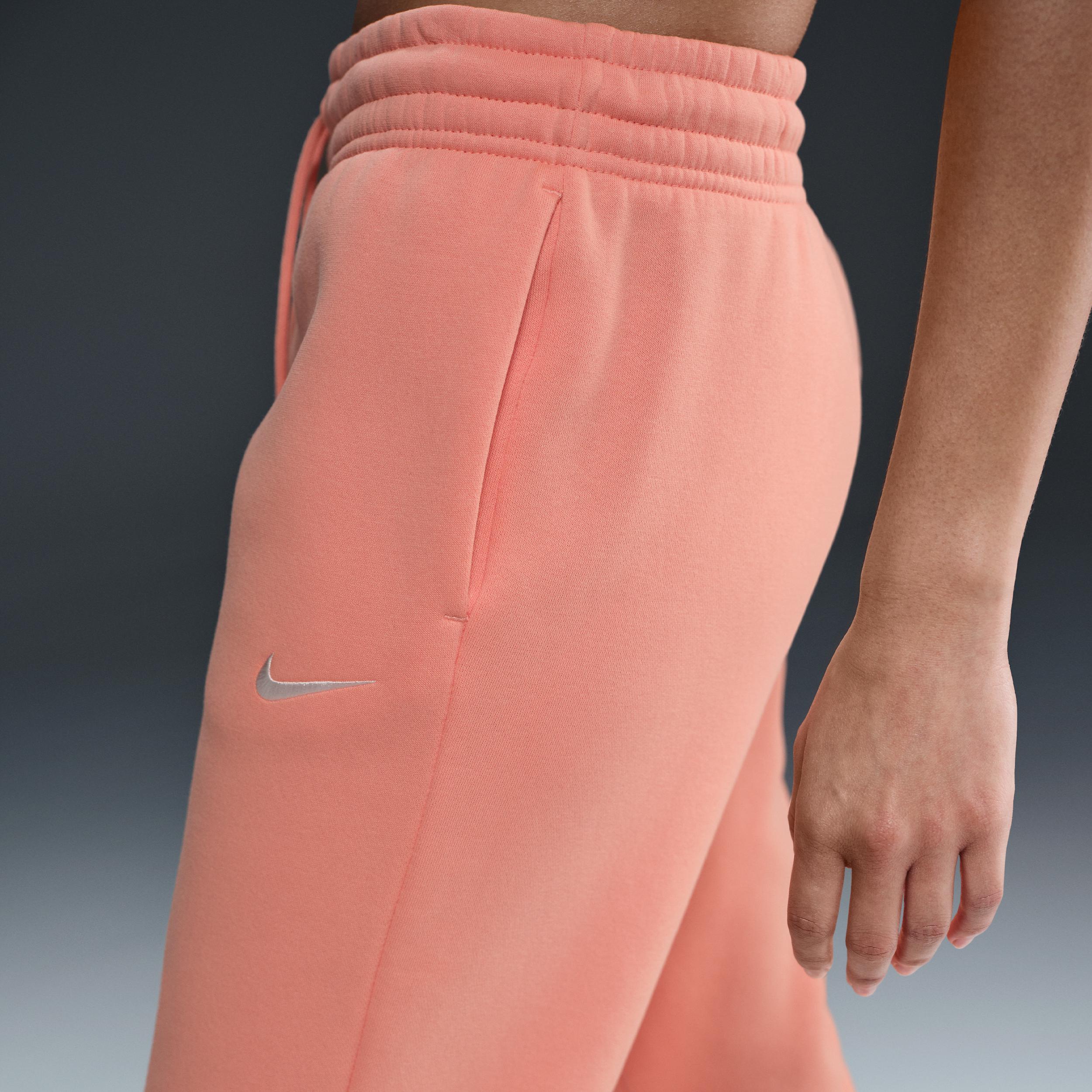 Women's Nike Sportswear Phoenix Fleece Mid-Rise Sweatpants Product Image