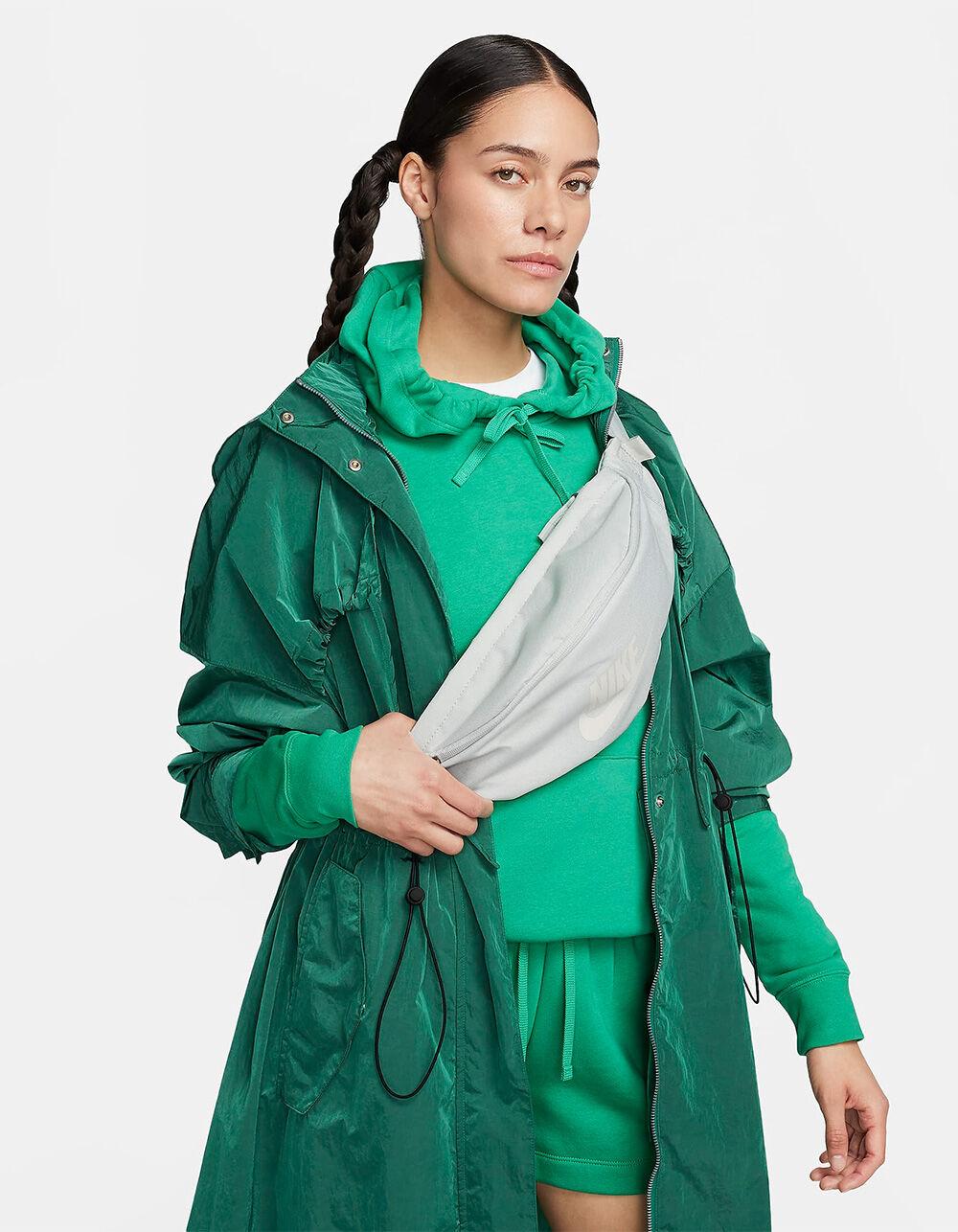 NIKE Heritage Waist Pack - LIGHT BLUE Product Image