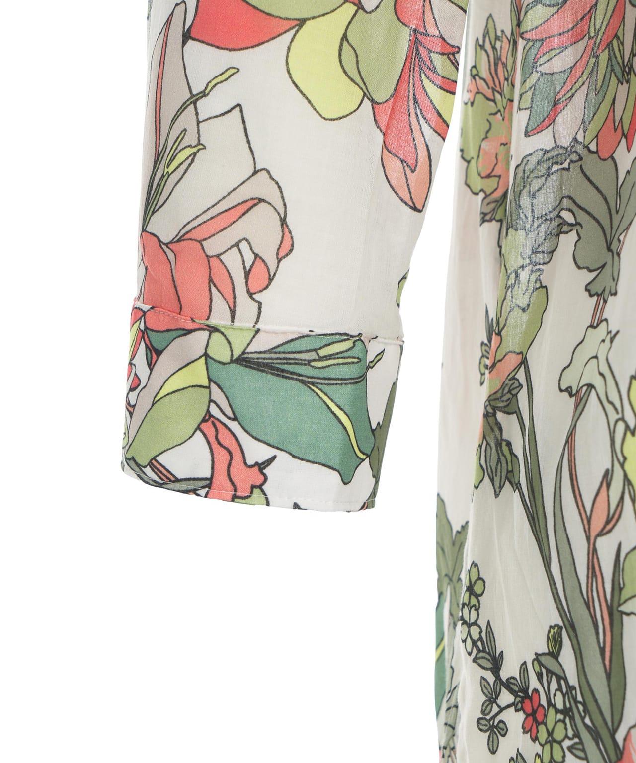Blouse with floral pattern Product Image