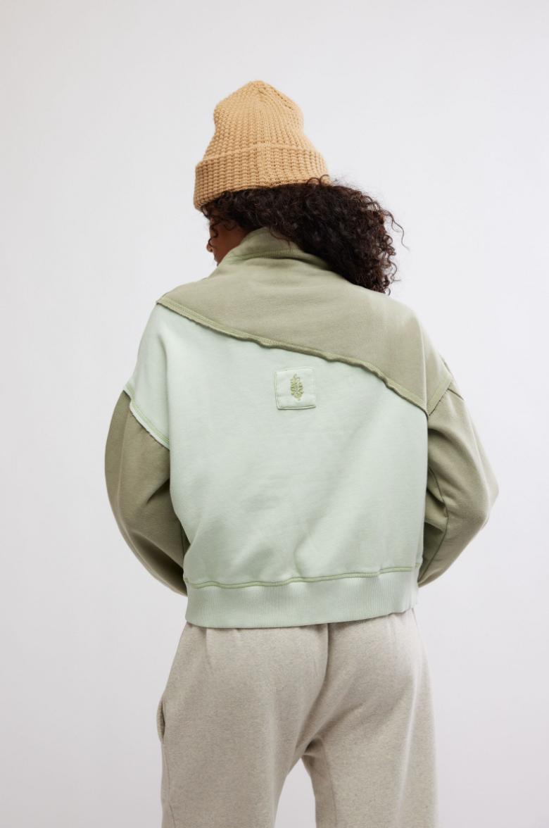 Colorblock Homestretch Product Image