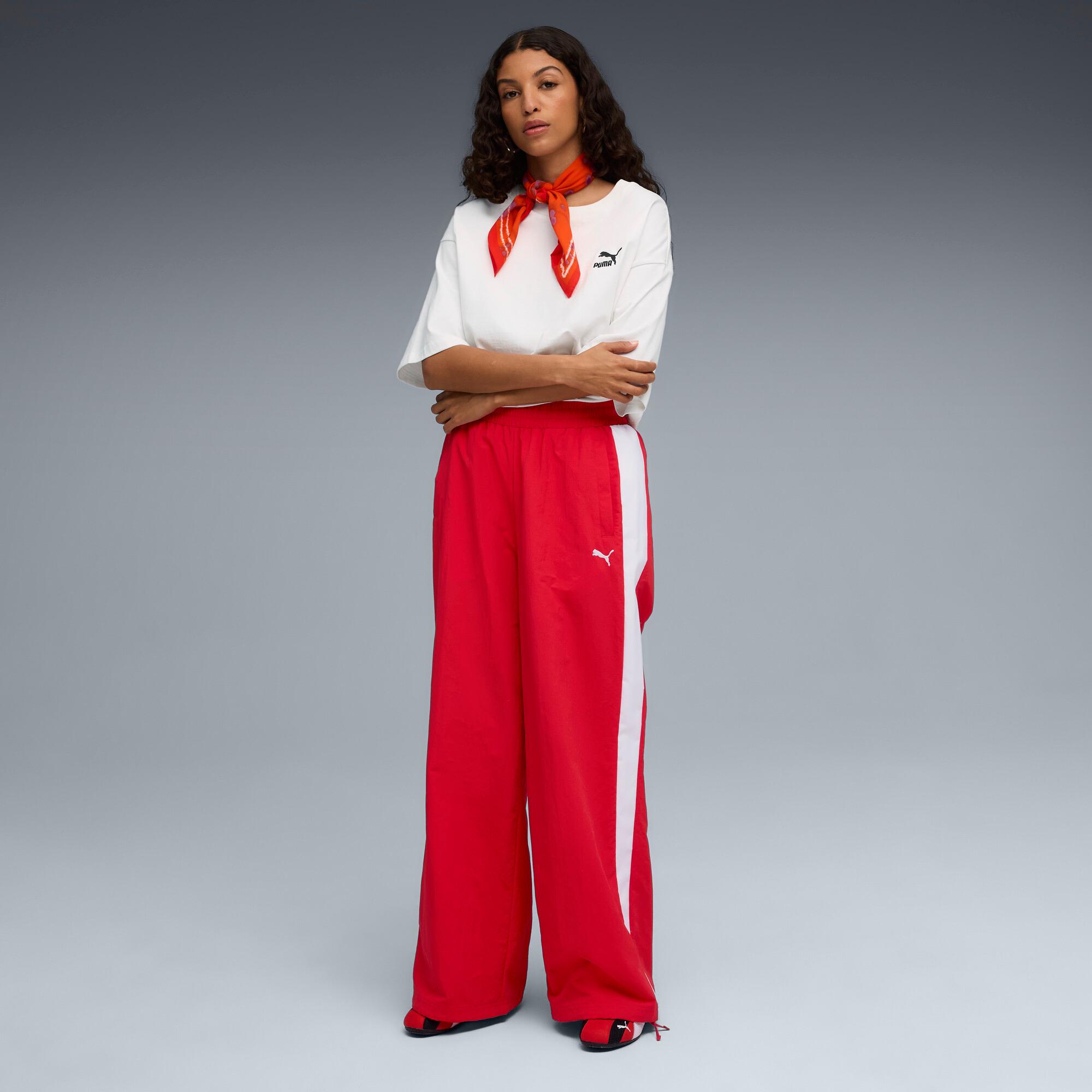 T7 Relaxed Track Pants Women Product Image