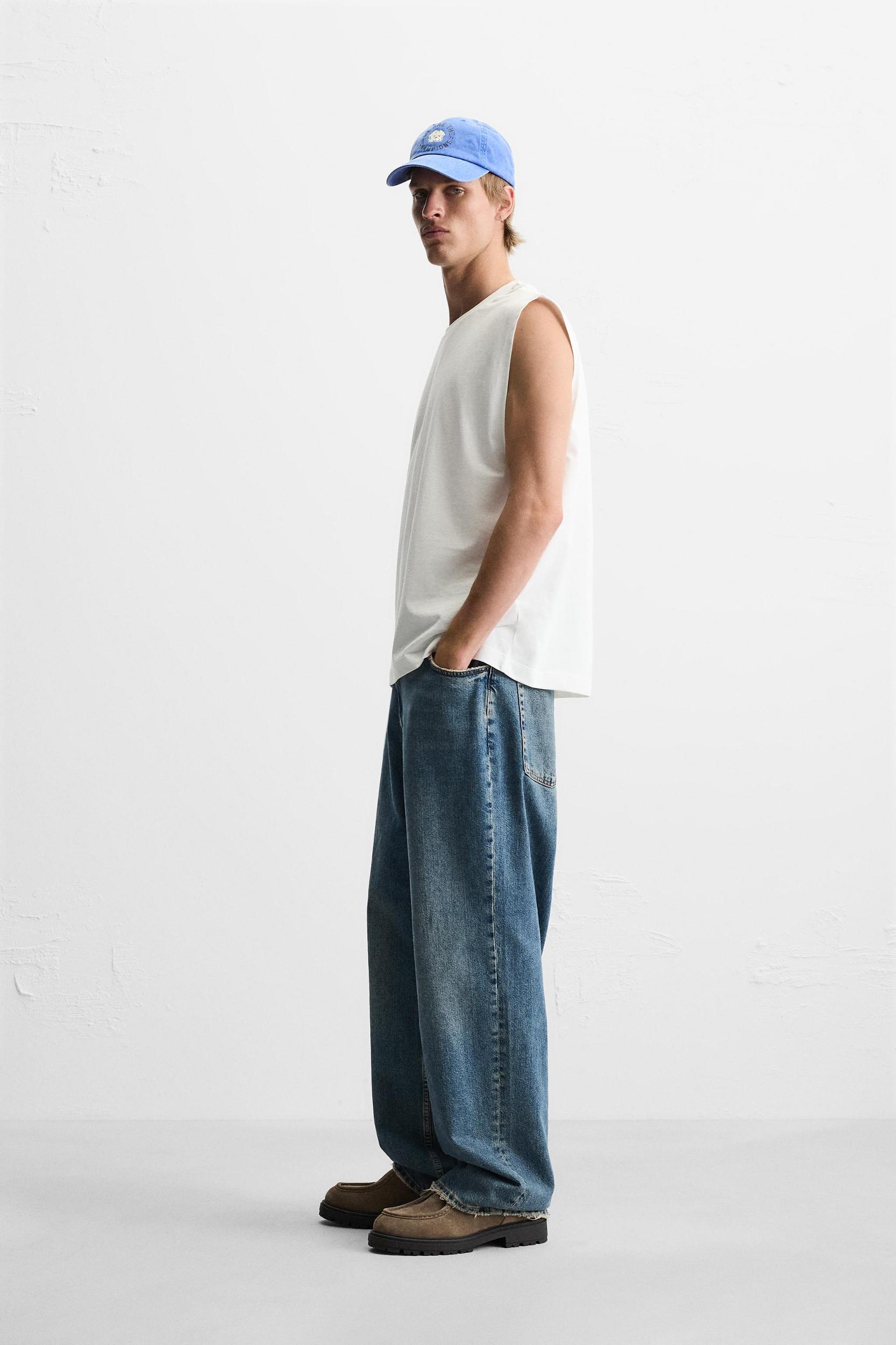 RELAXED FIT TANK T-SHIRT Product Image